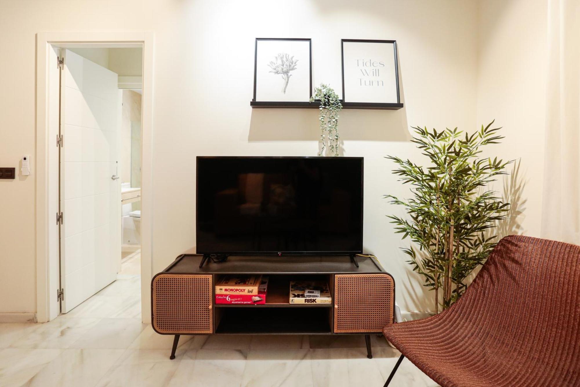 Apartment Monkeys Cervantes Seville