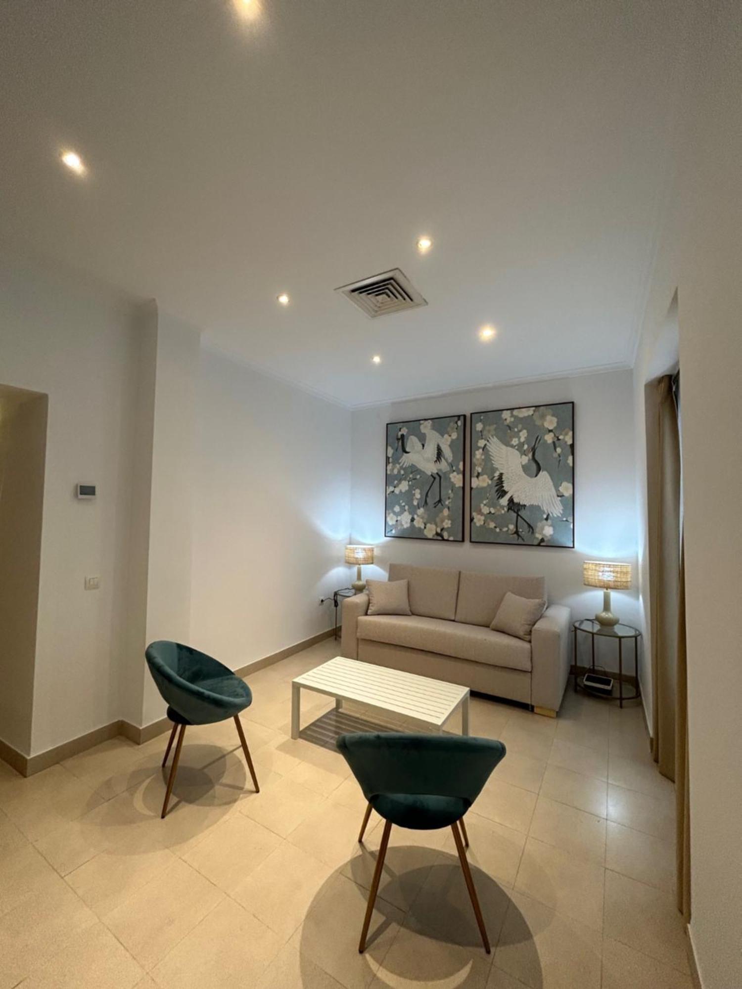 Olavide Premium Apartamento *