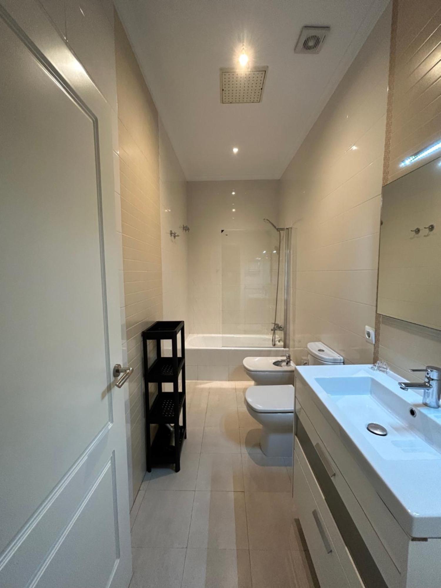 Olavide Premium Apartamento *