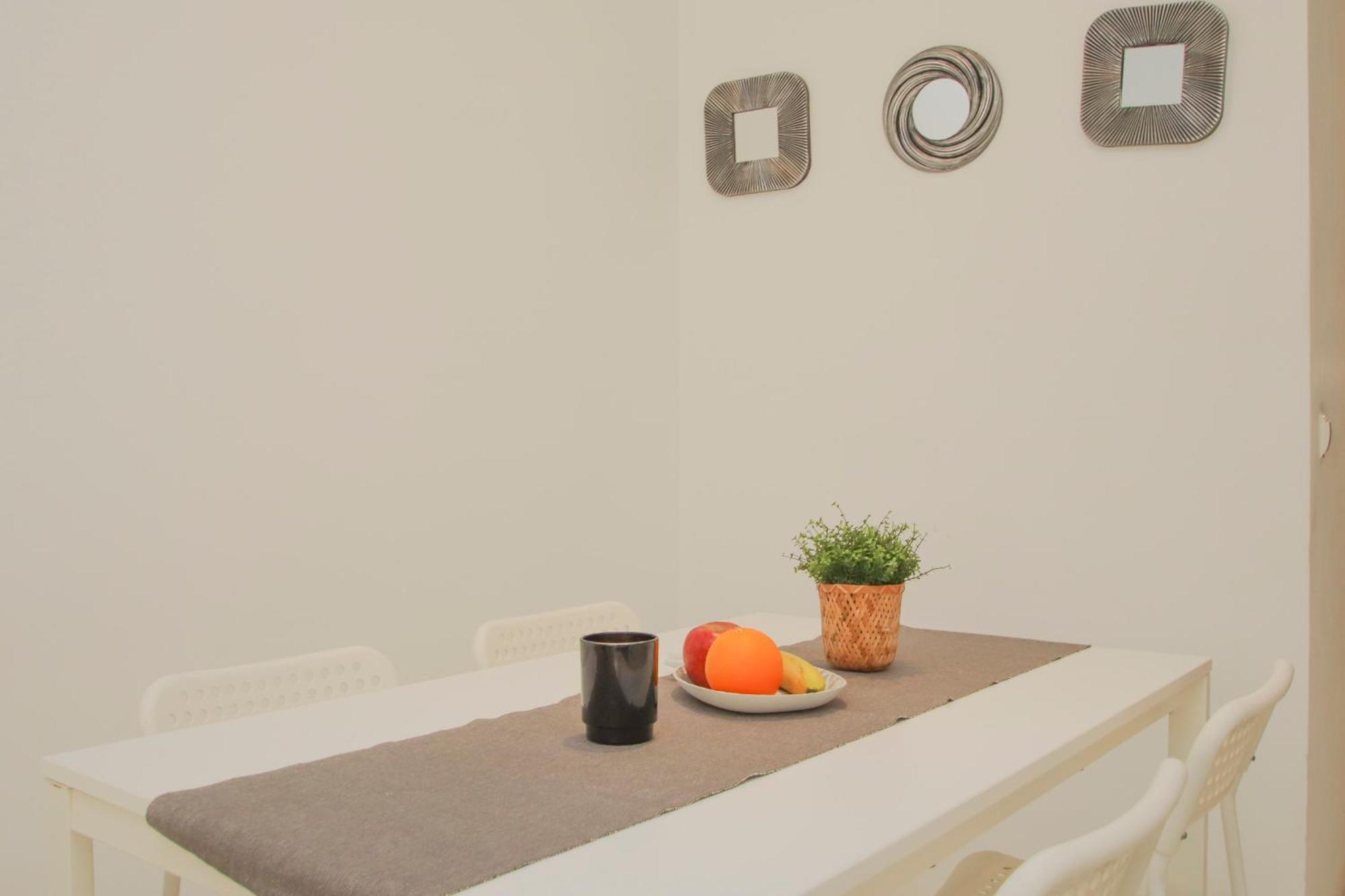 Lovely In The Center - 15m Walk Giralda Apartment Seville