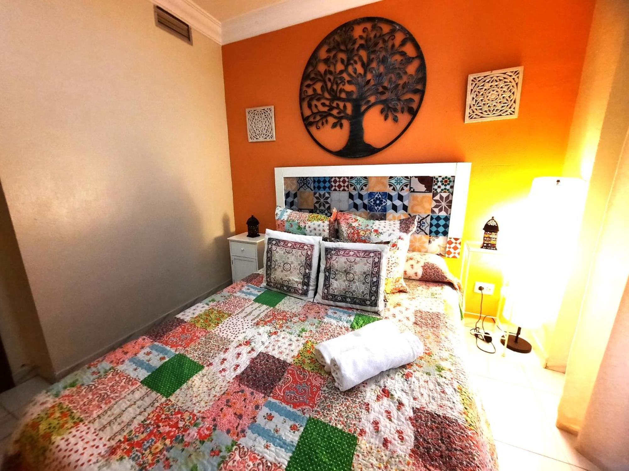 Apartment Budget And Cute With Balcony Center