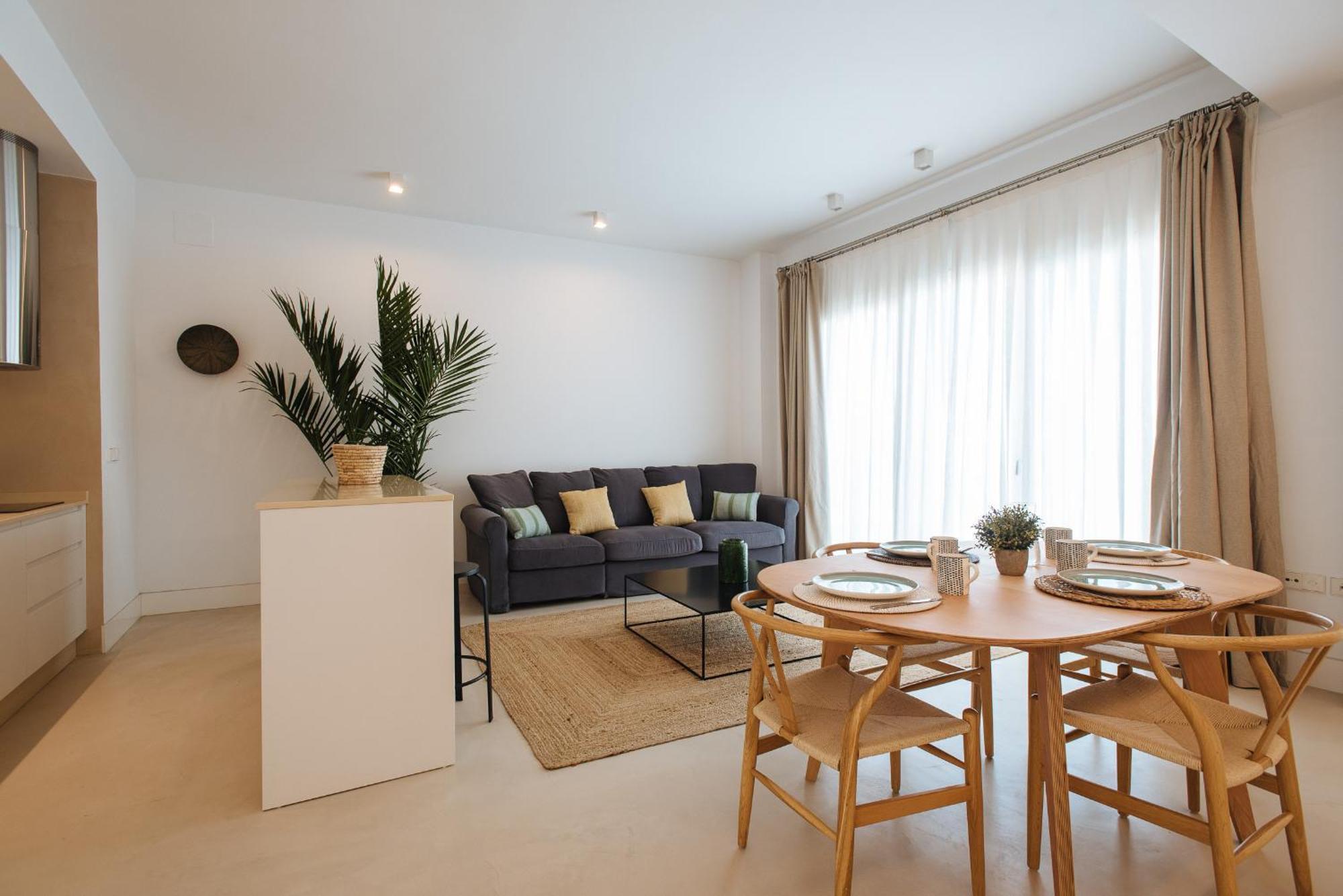 Eva Recommends Castellar Pool & Terrace Apartamento Sevilla