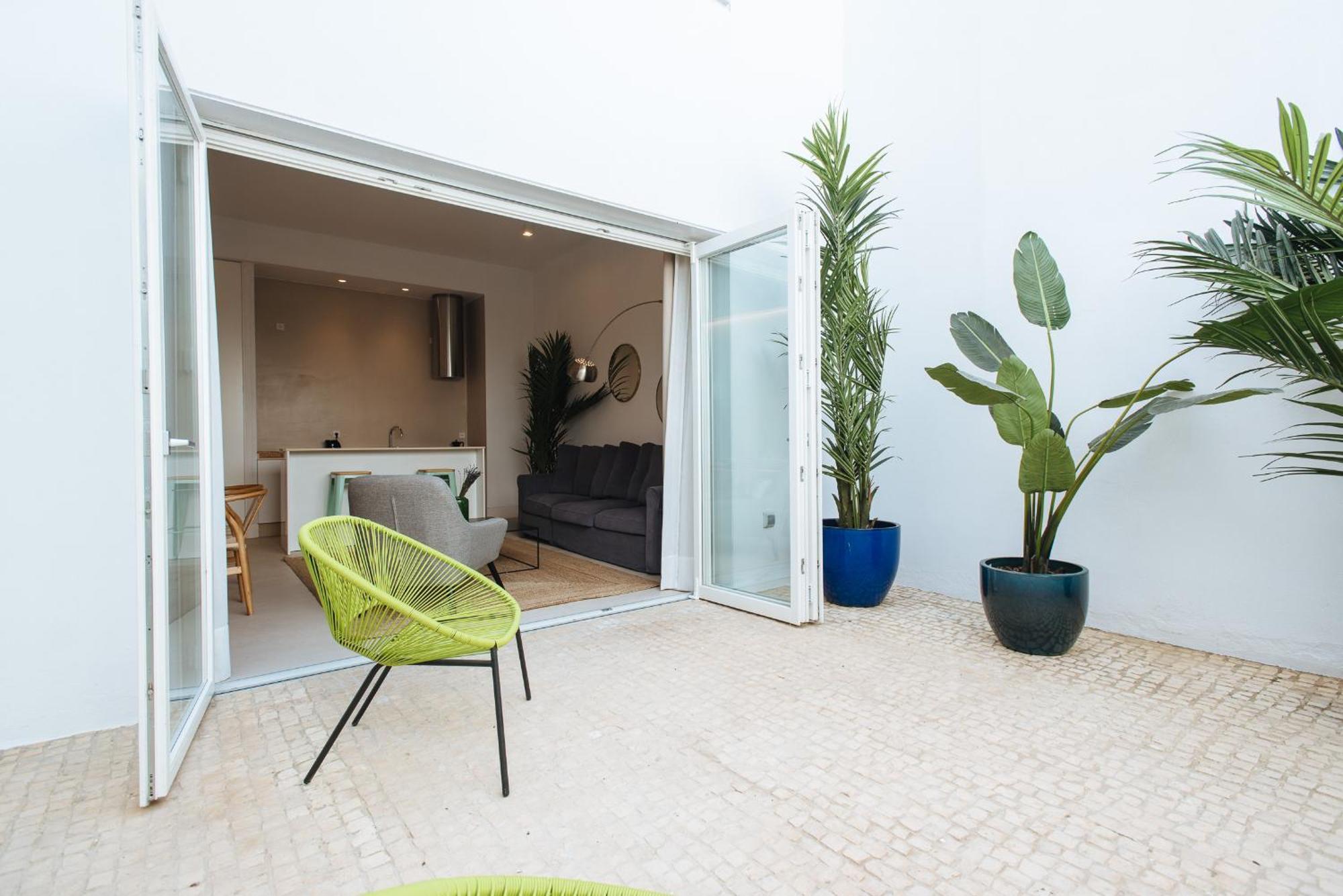 Eva Recommends Castellar Pool & Terrace * Sevilla