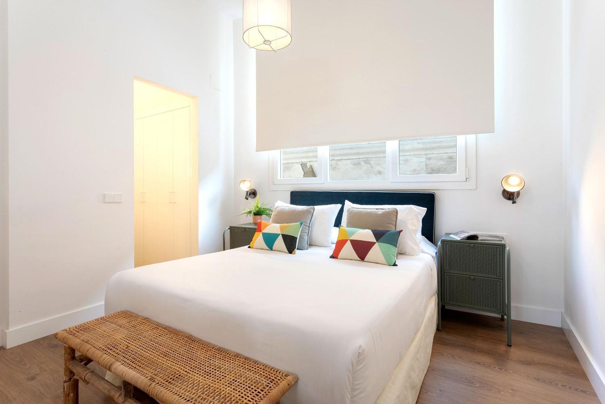 Apartment Genteel Almirante Lobo Seville