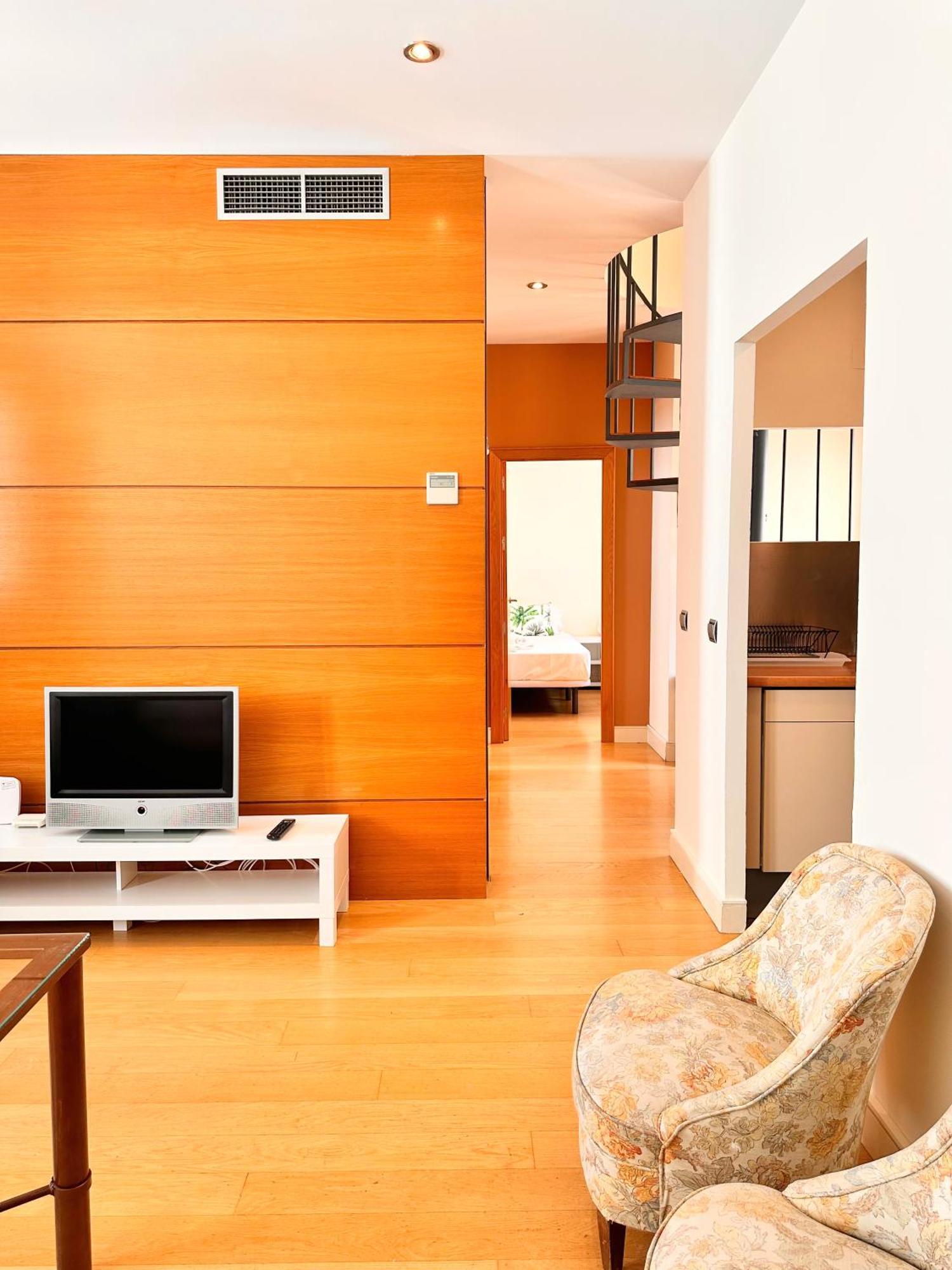 Penthouse Near Cathedral Private Rooftop Private Parking Apartamento Sevilla