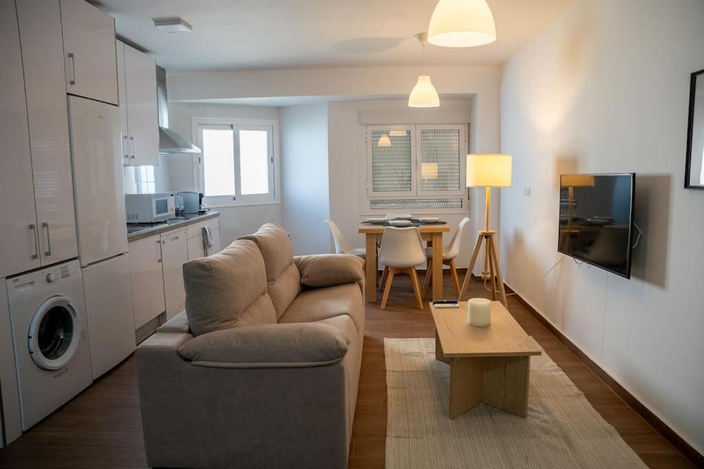 California Duenas Apartment *