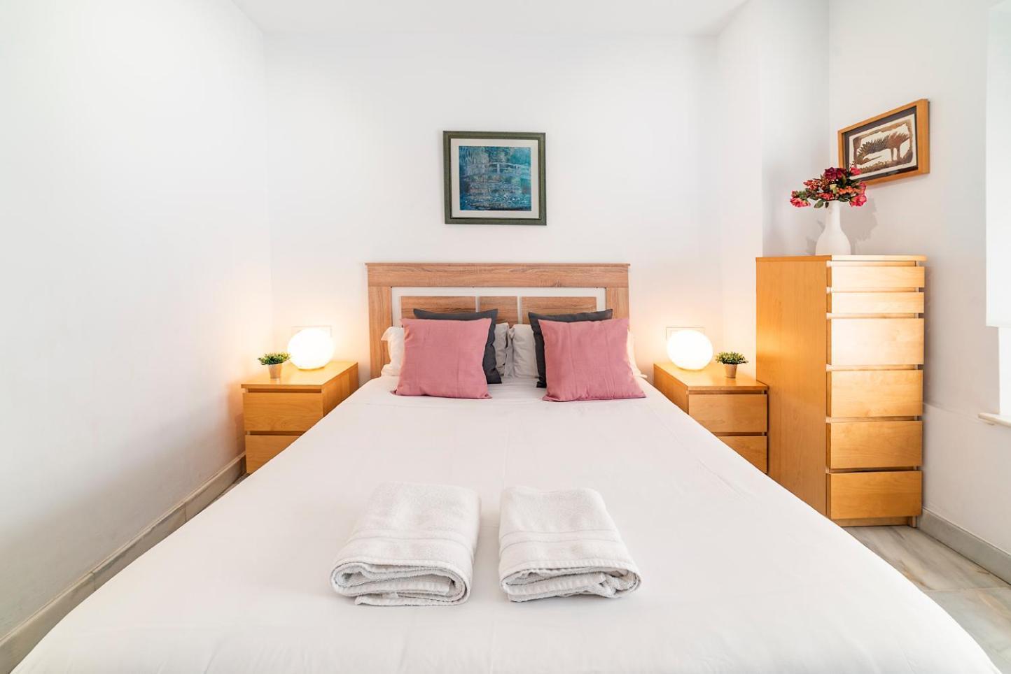 Alohamundi Almansa Apartment