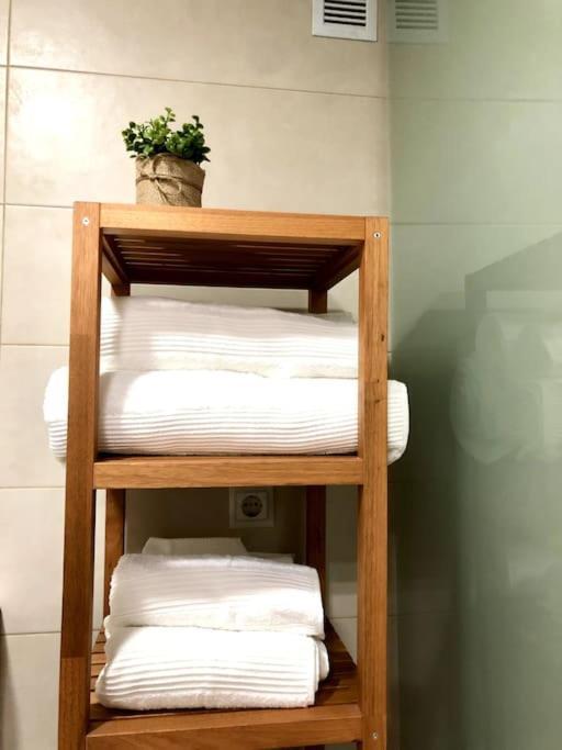 Apartamento En Patio Sevillano Alameda-isla Magica Sevilla