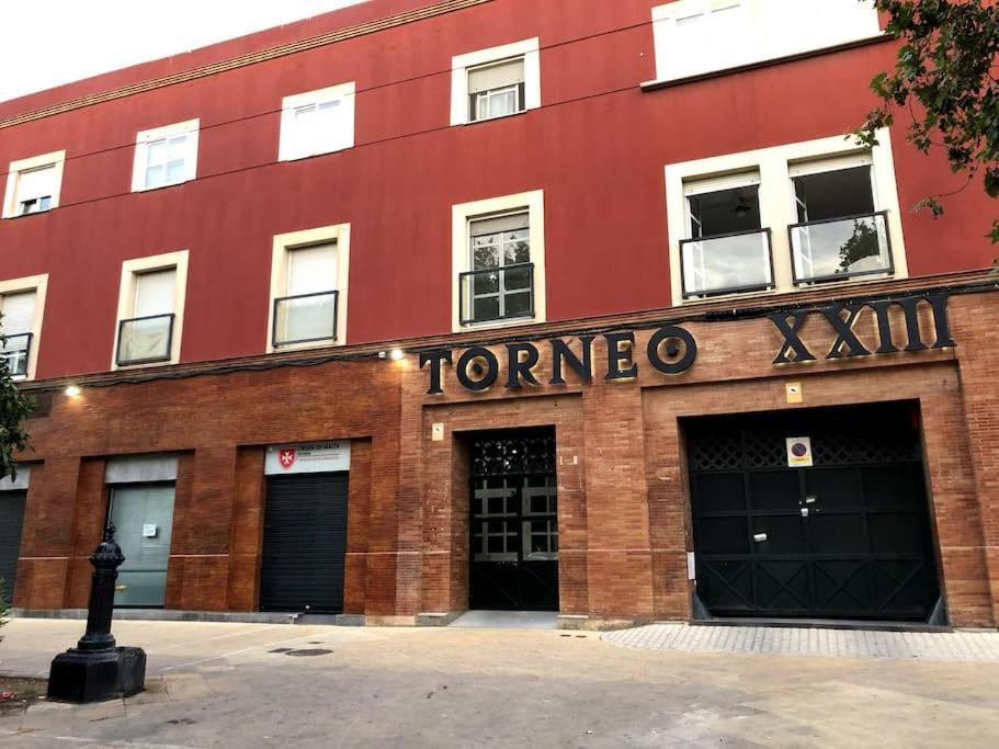 Apartamento En Patio Sevillano Alameda-isla Magica
