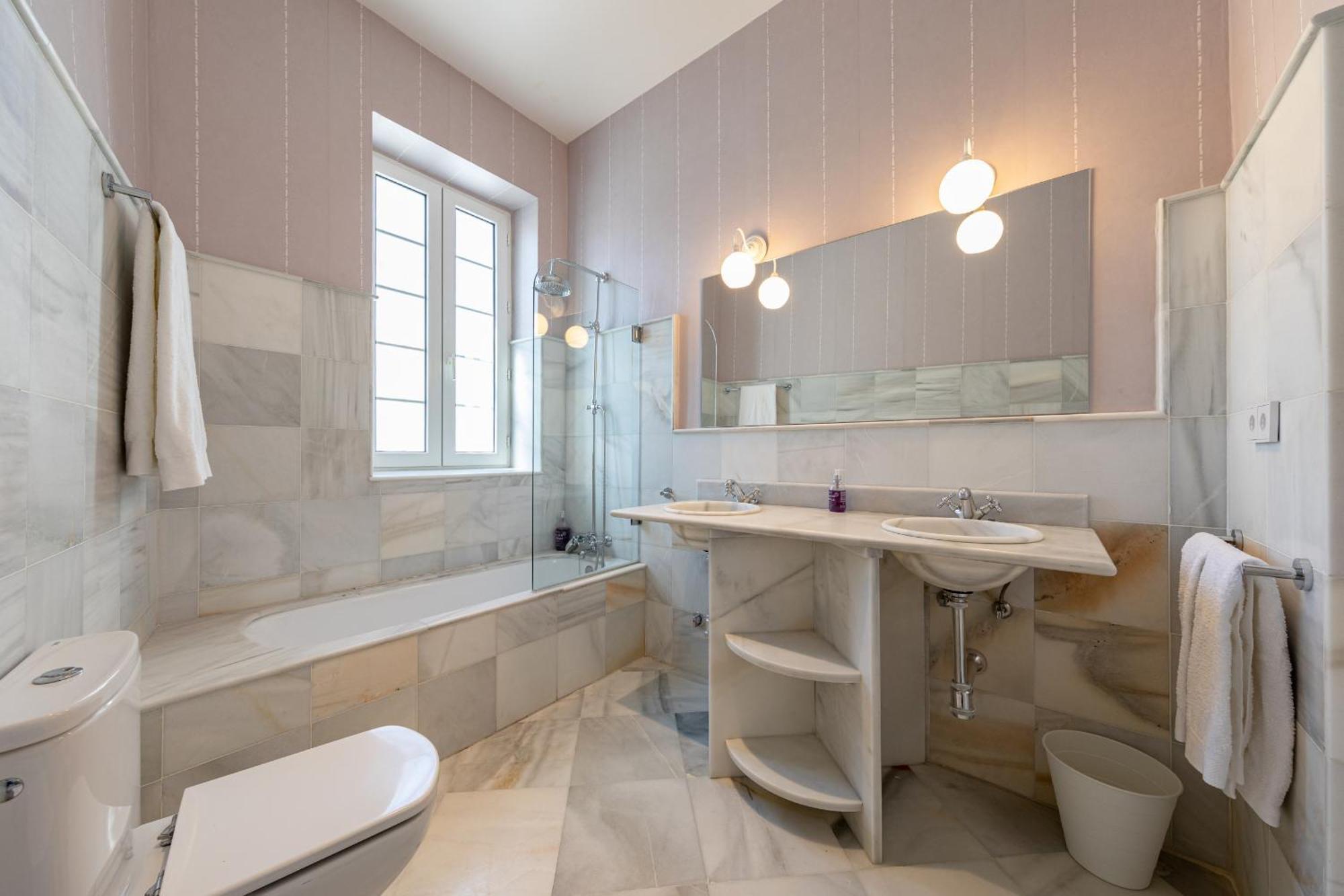 Ohliving Virgenes 7 Sevilla