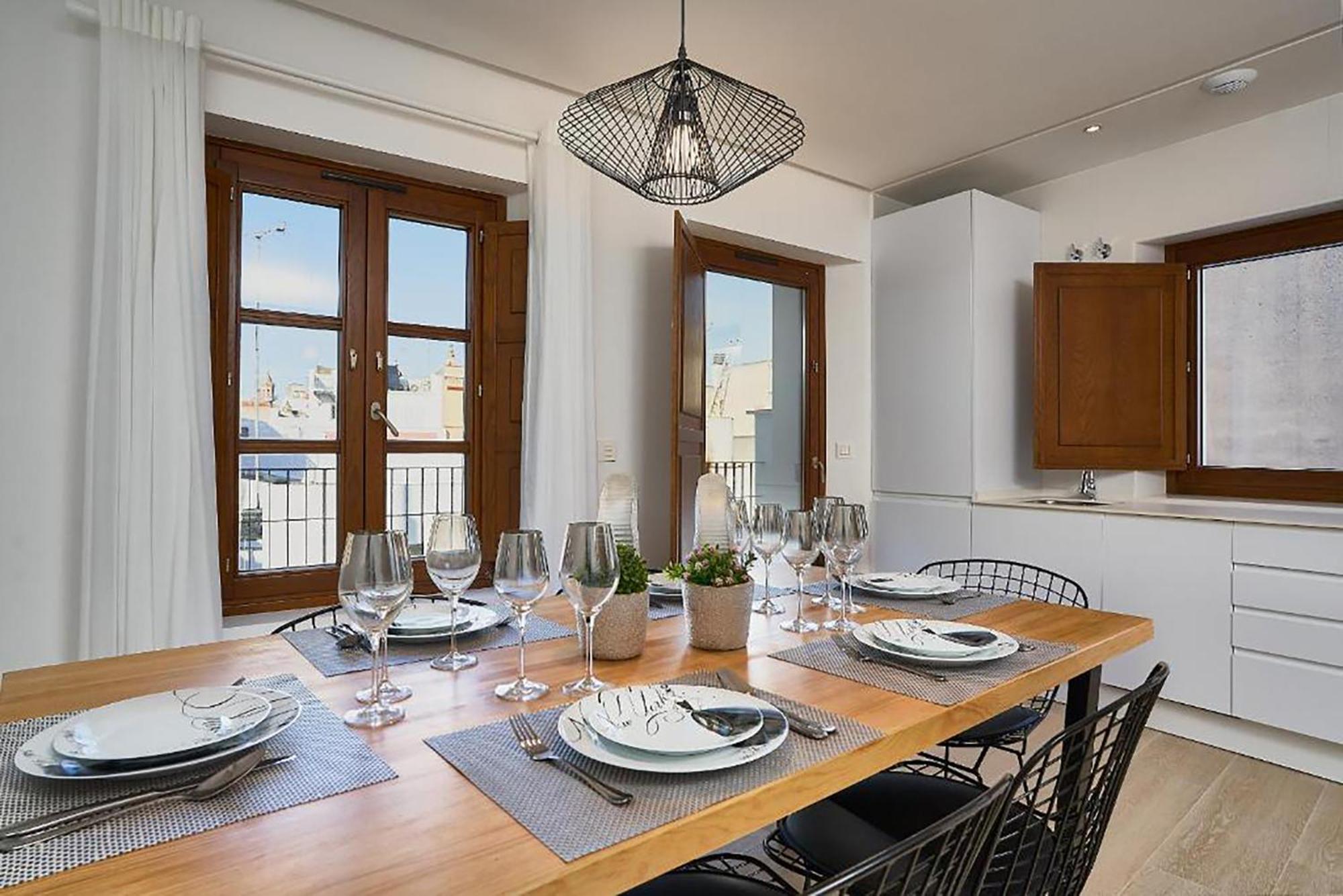 Apartamento Palacio Del Siglo Xvii Frente A Jardines De Murillo