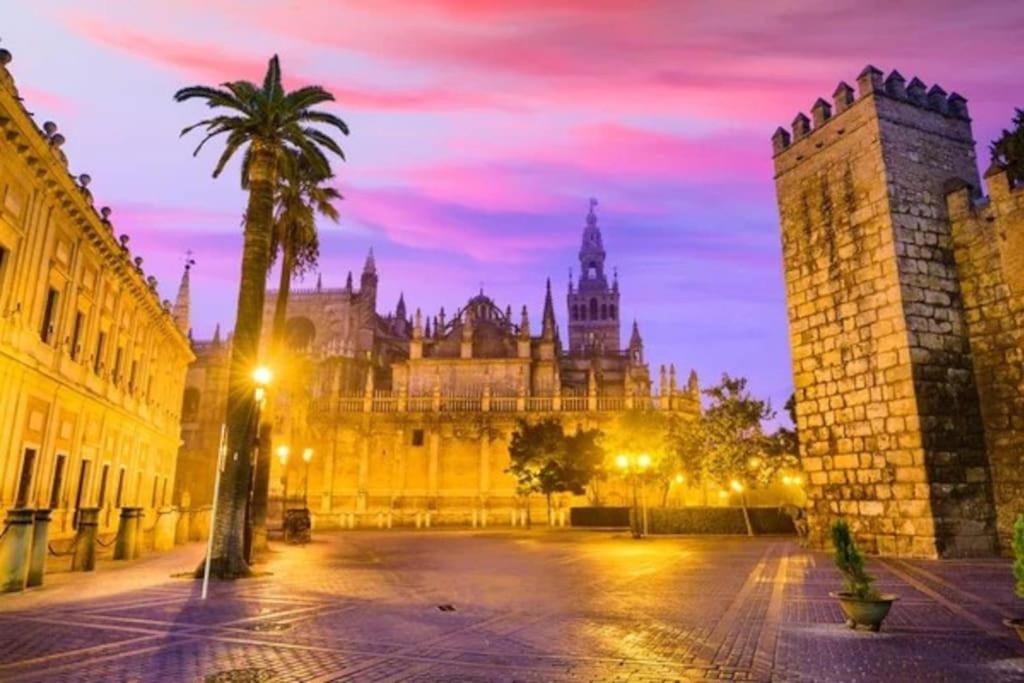 Cozy And Well Connected Sevilla