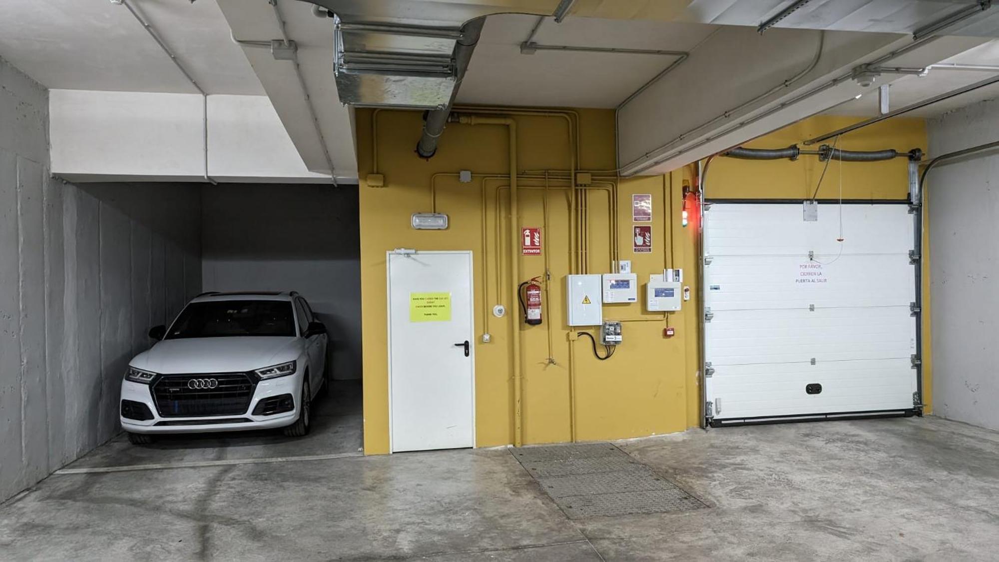 Apartamento Parking Free - Cathedral Area -2 Months Min