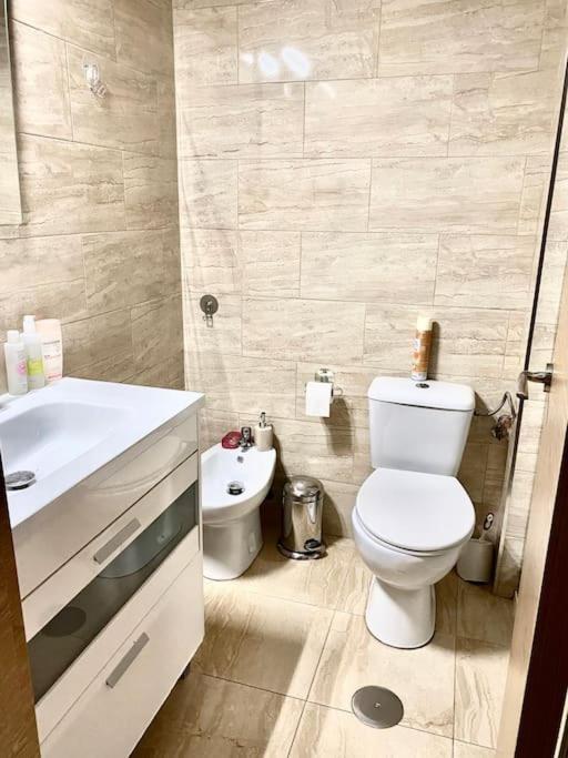 Habitación en casa particular Shared Apartment! Piso Compartido! общая квартира! *