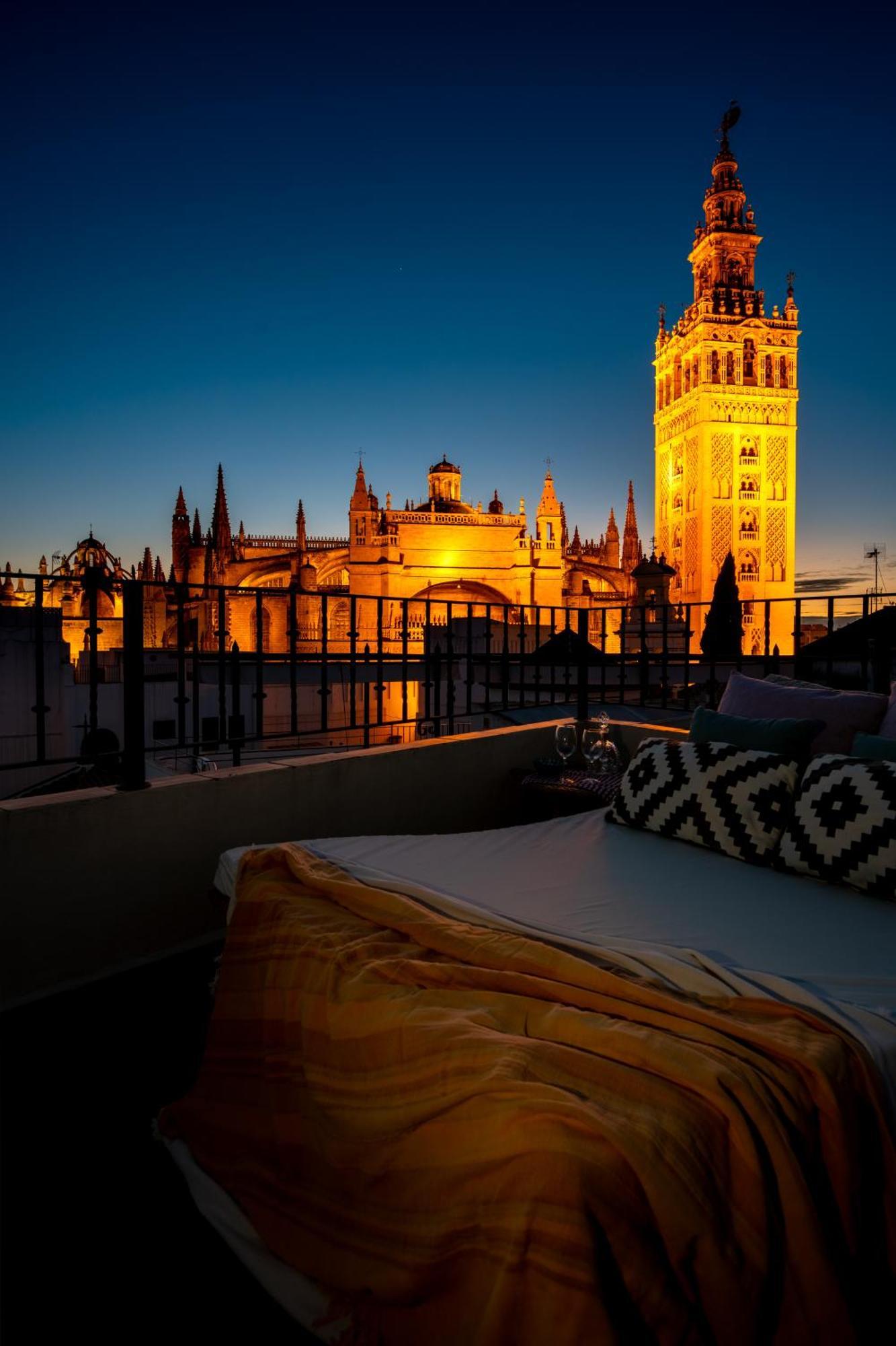 Casa Guadalupe * Seville