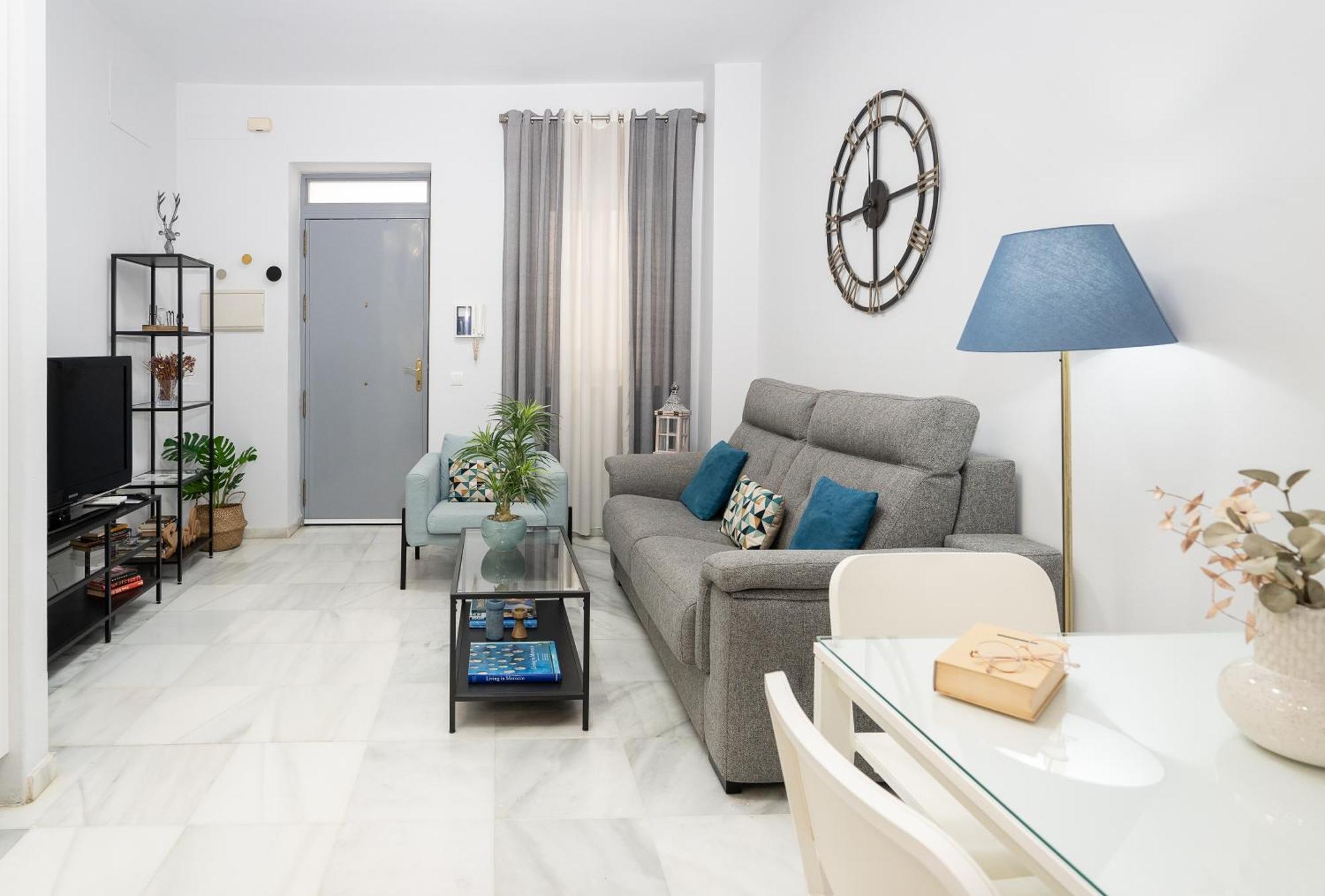 Triana Deluxe Con Patio Privado Apartamento *