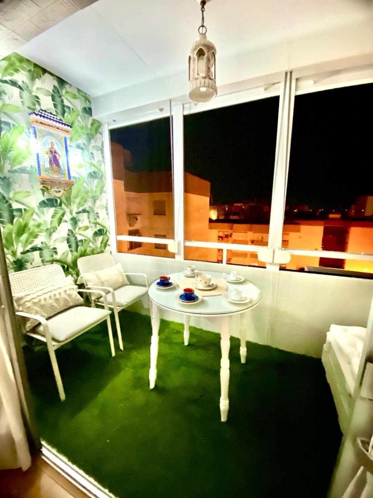 Tkm Amplio Y Familiar, Terraza Privada * Sevilla