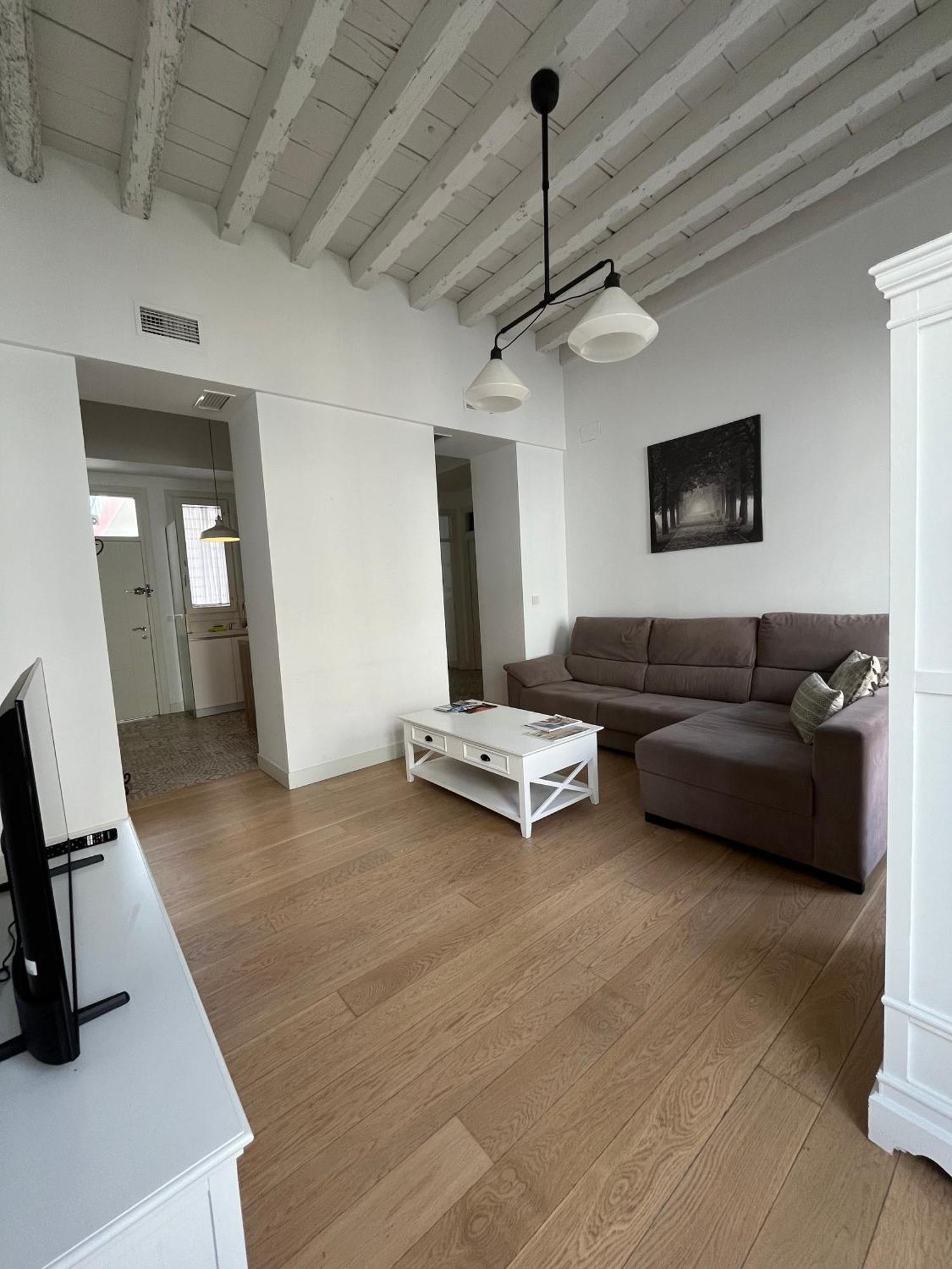 Balcones De Jauregui Premium Apartamento *