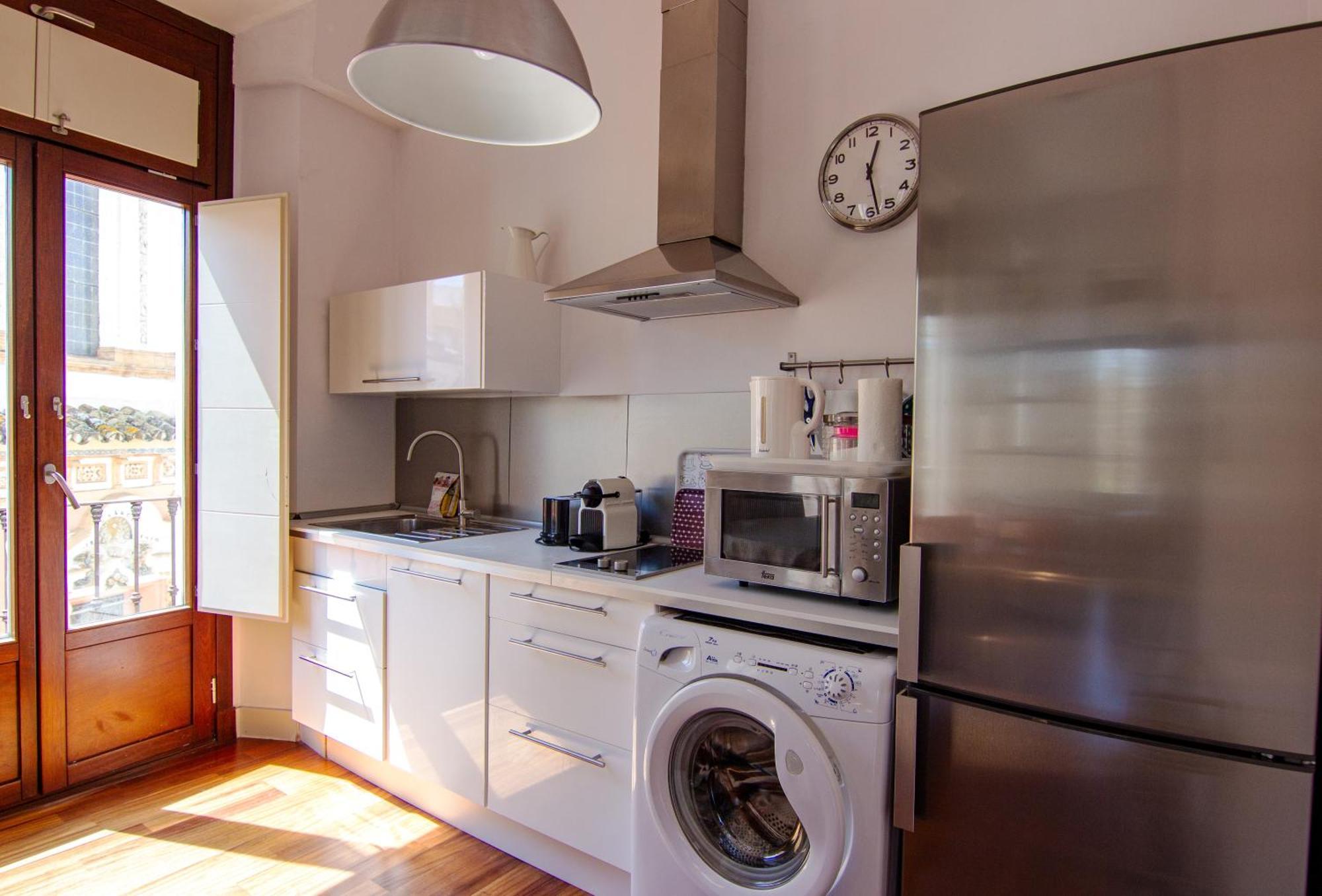 Apartamento Rentalsevilla Manuel Santiago *