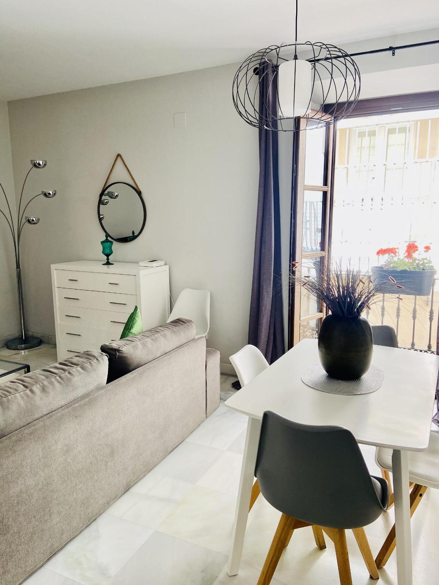 Apartamento Tranquilo Y Centrico Apartamento En El Corazon De