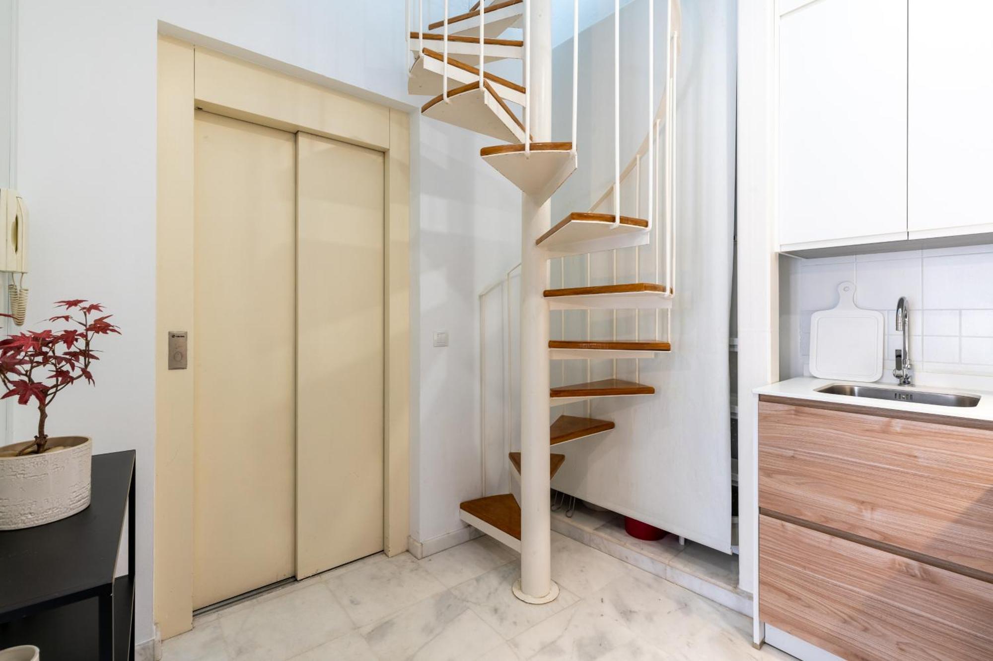 Duplex Con Terraza Junto A La Catedral Apartment Seville