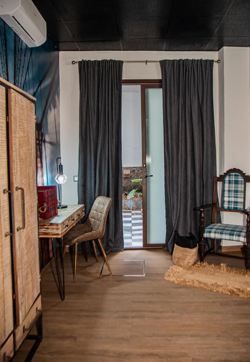 Casa Senorial Piedrachica * Sevilla