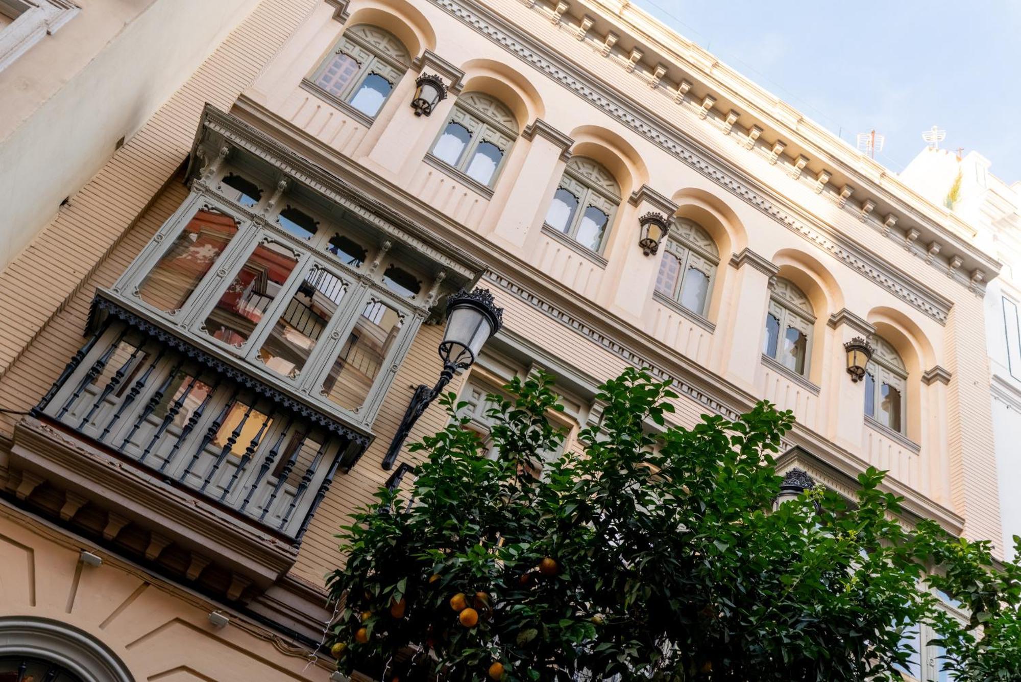 Arco De La Seda - Boutique Hotel *