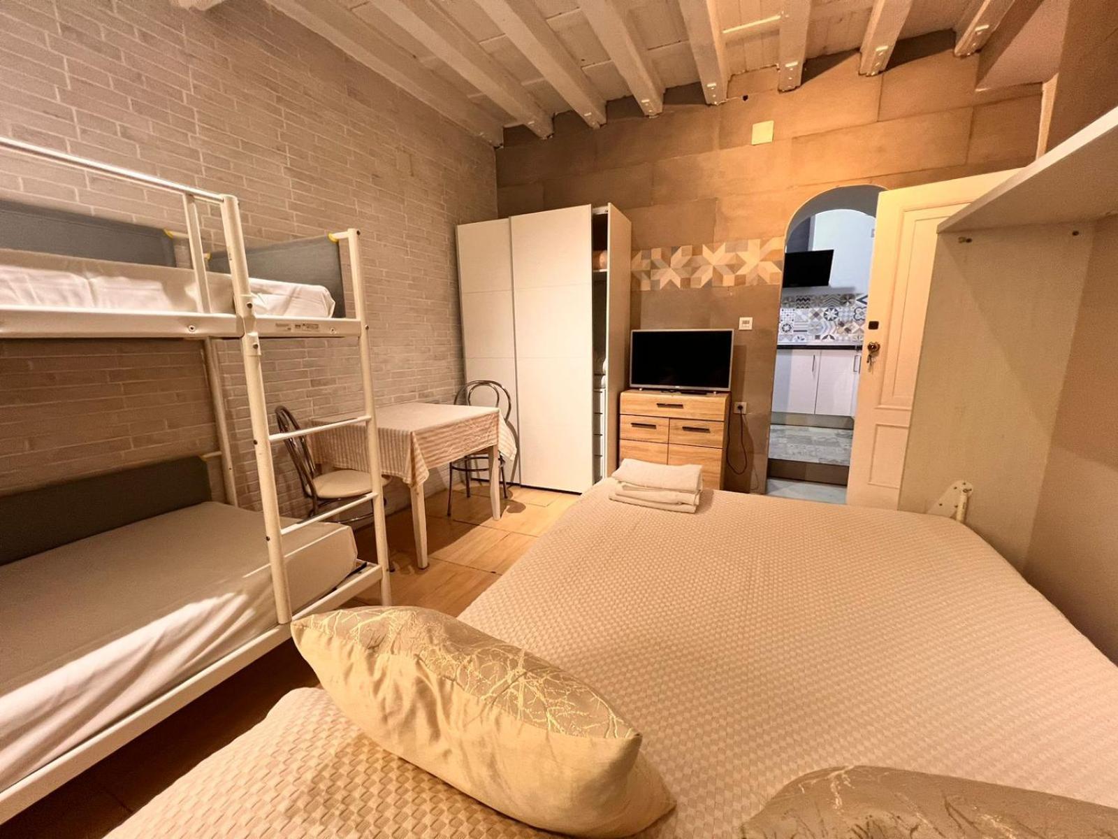 Somos Private Apartment