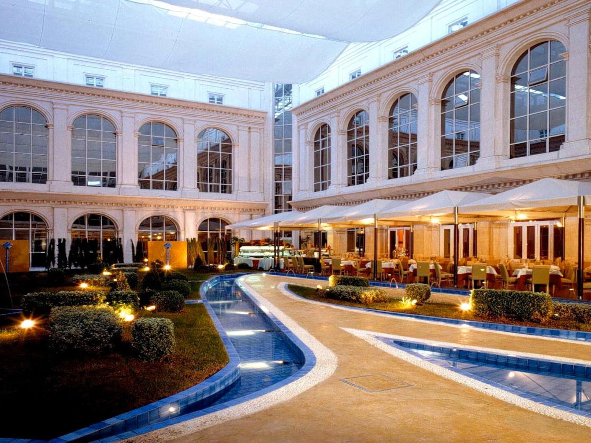 Silken Al-andalus Palace