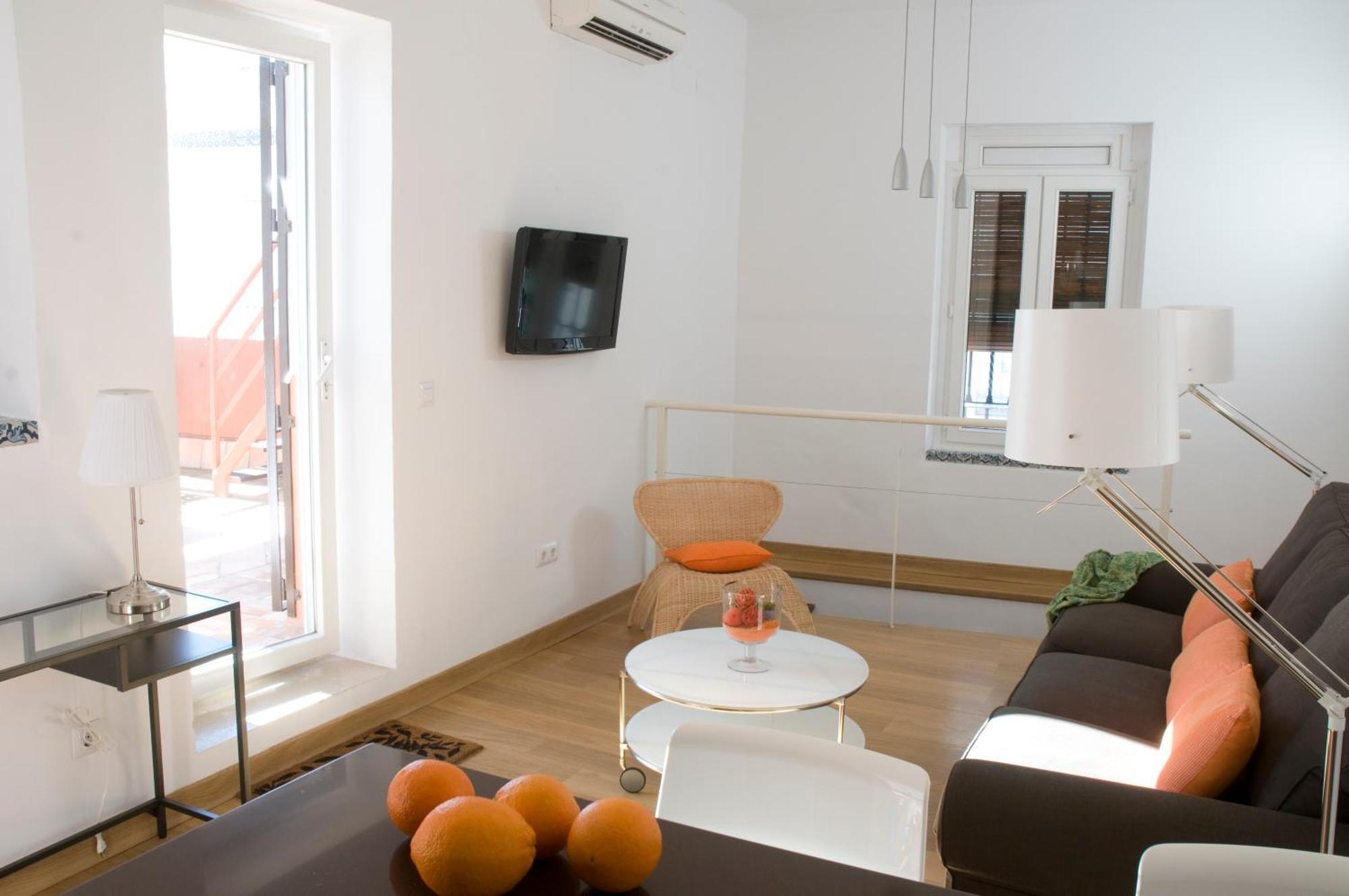 Apartment Life Quintana Seville