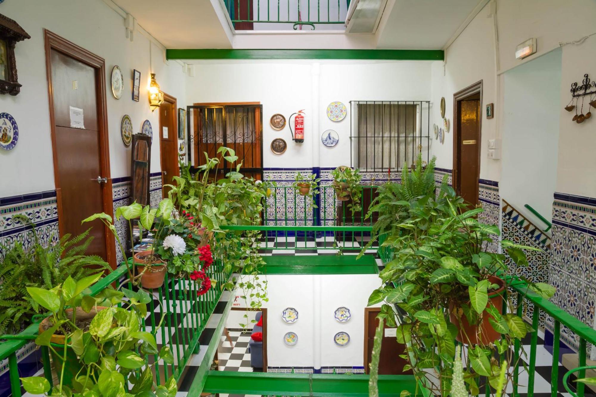 Pensión San Benito Abad Sevilla