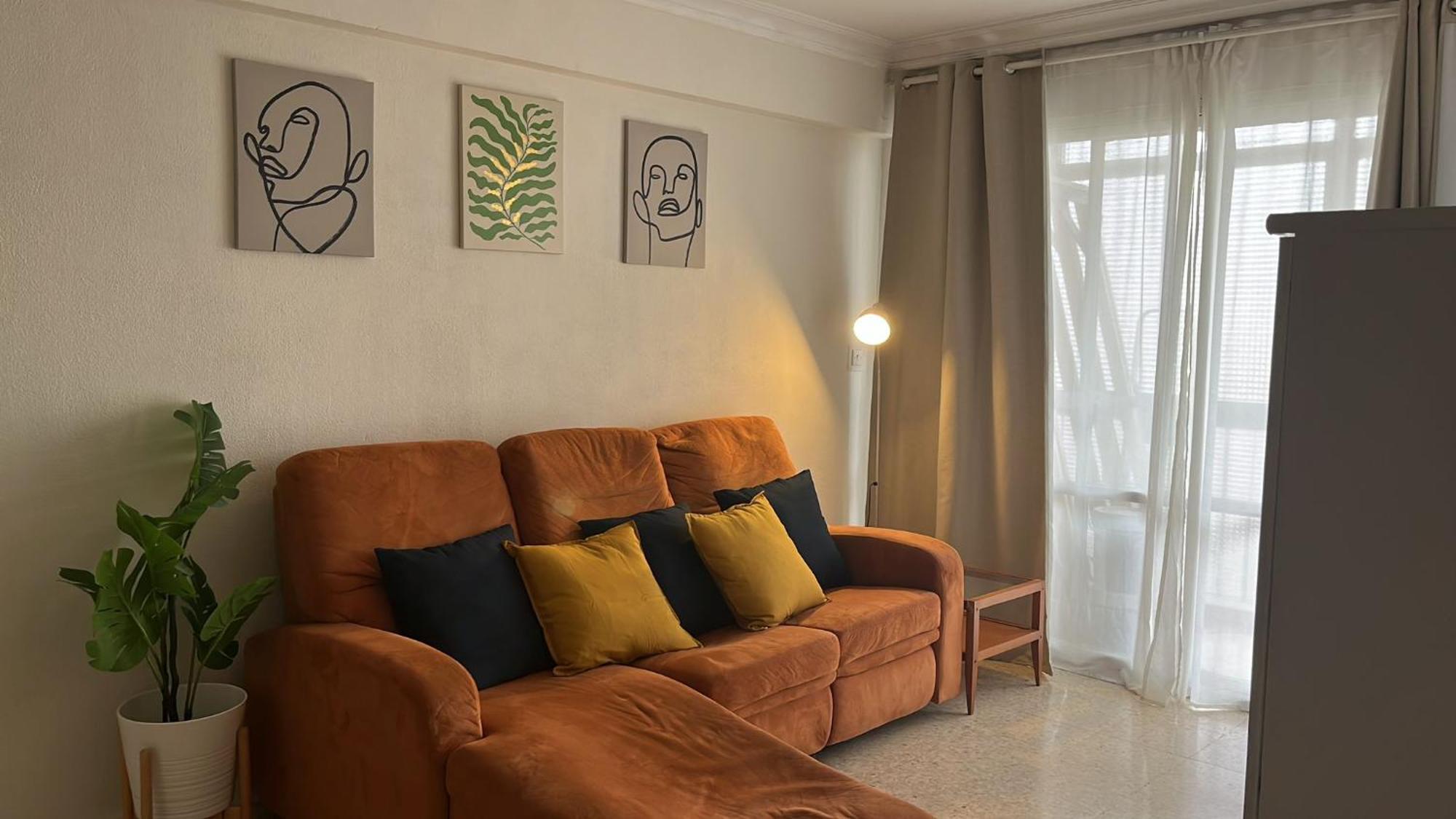 Apartment Cozy Next To Center *