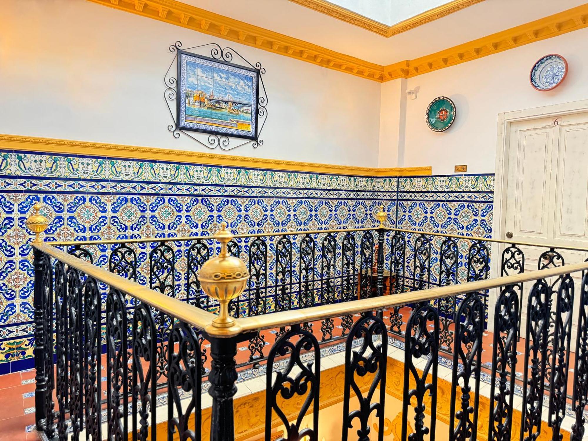 Palace-house Hércules 92 Habitación en casa particular