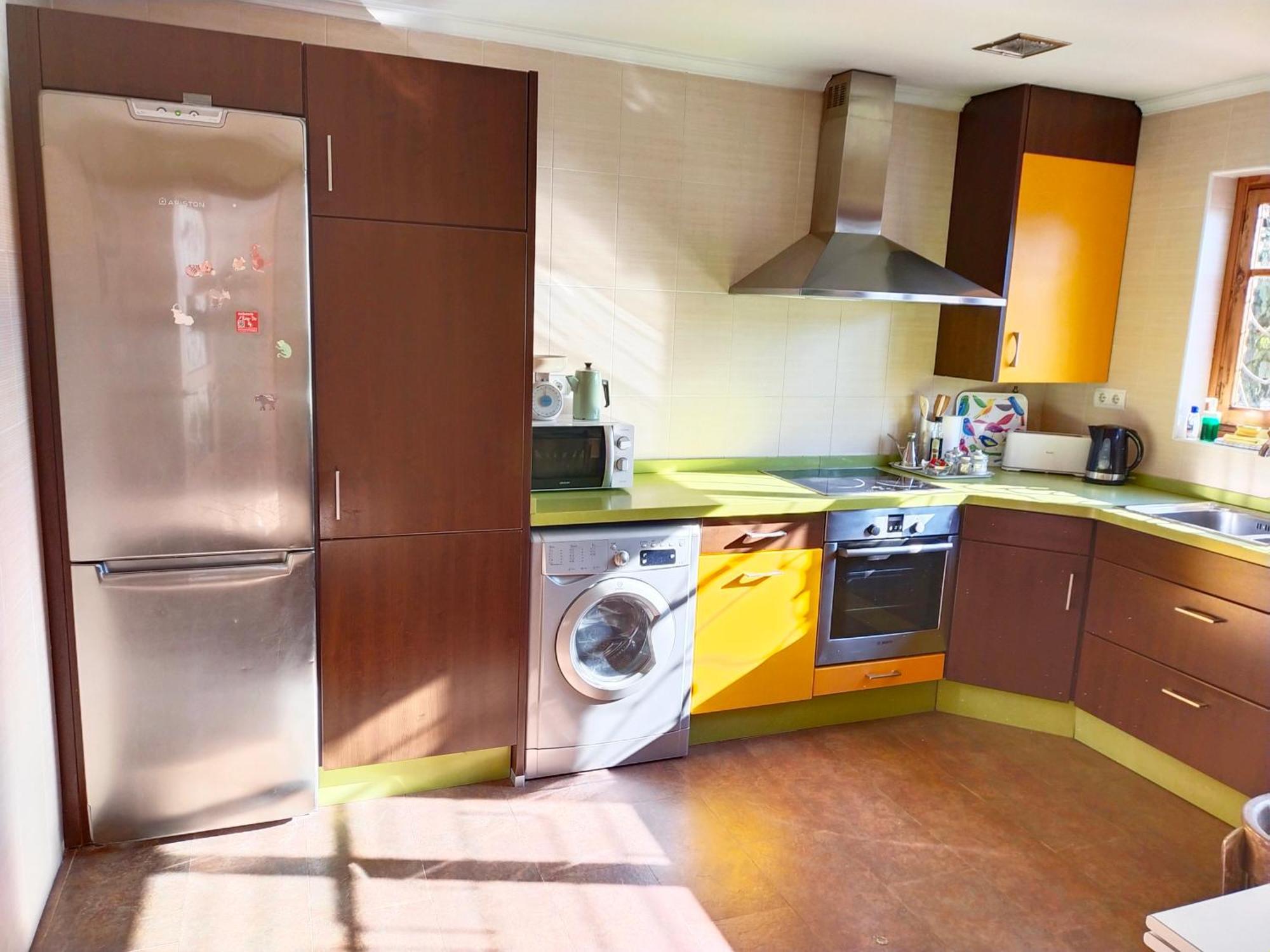 Preciosa Casa Grande Con Patio En 8pax Holiday home *