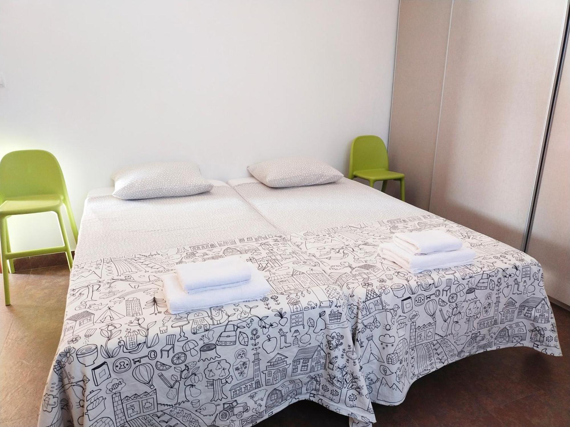 Holiday home Preciosa Casa Grande Con Patio En 8pax Seville