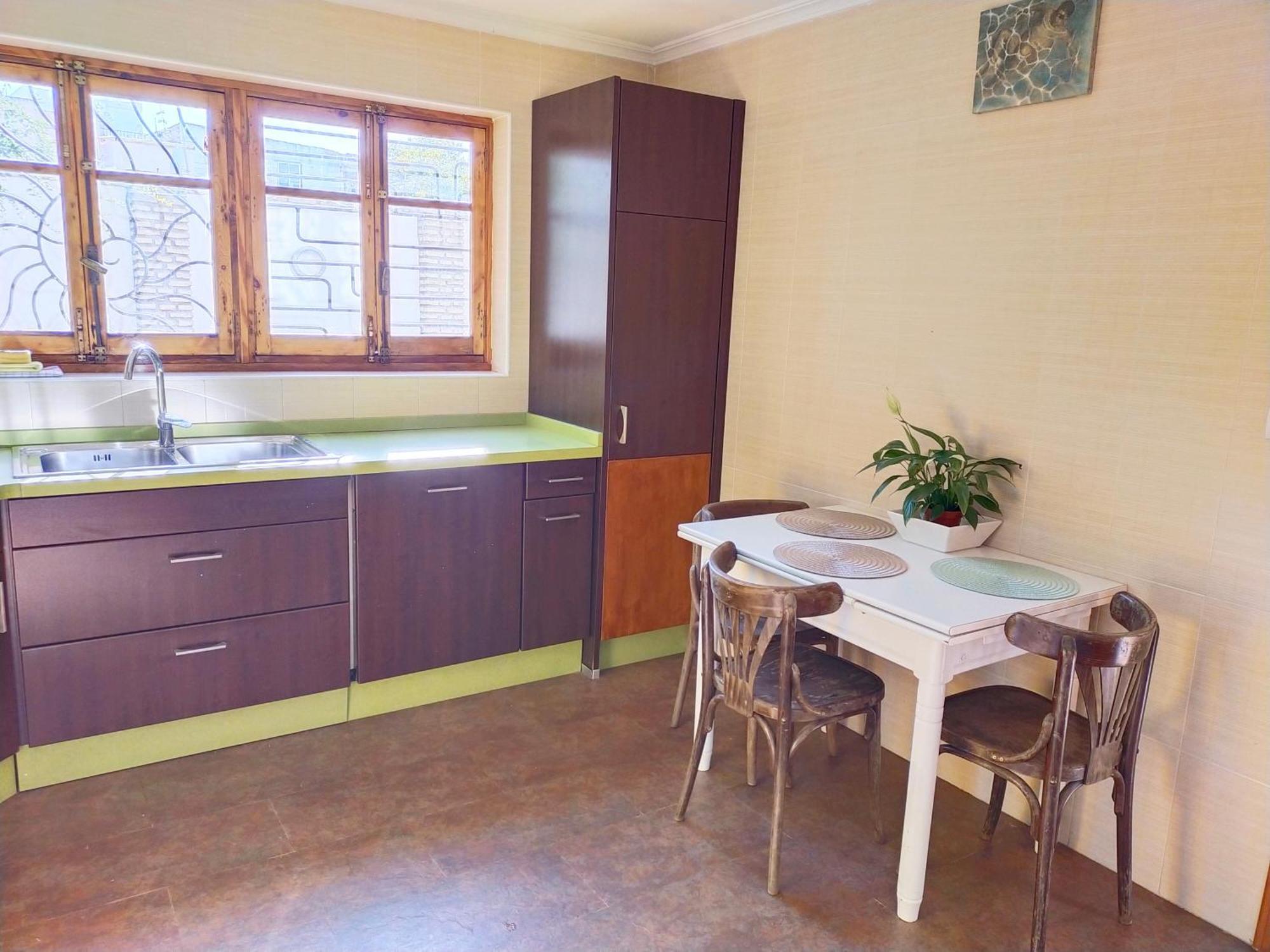 Preciosa Casa Grande Con Patio En 8pax Holiday home
