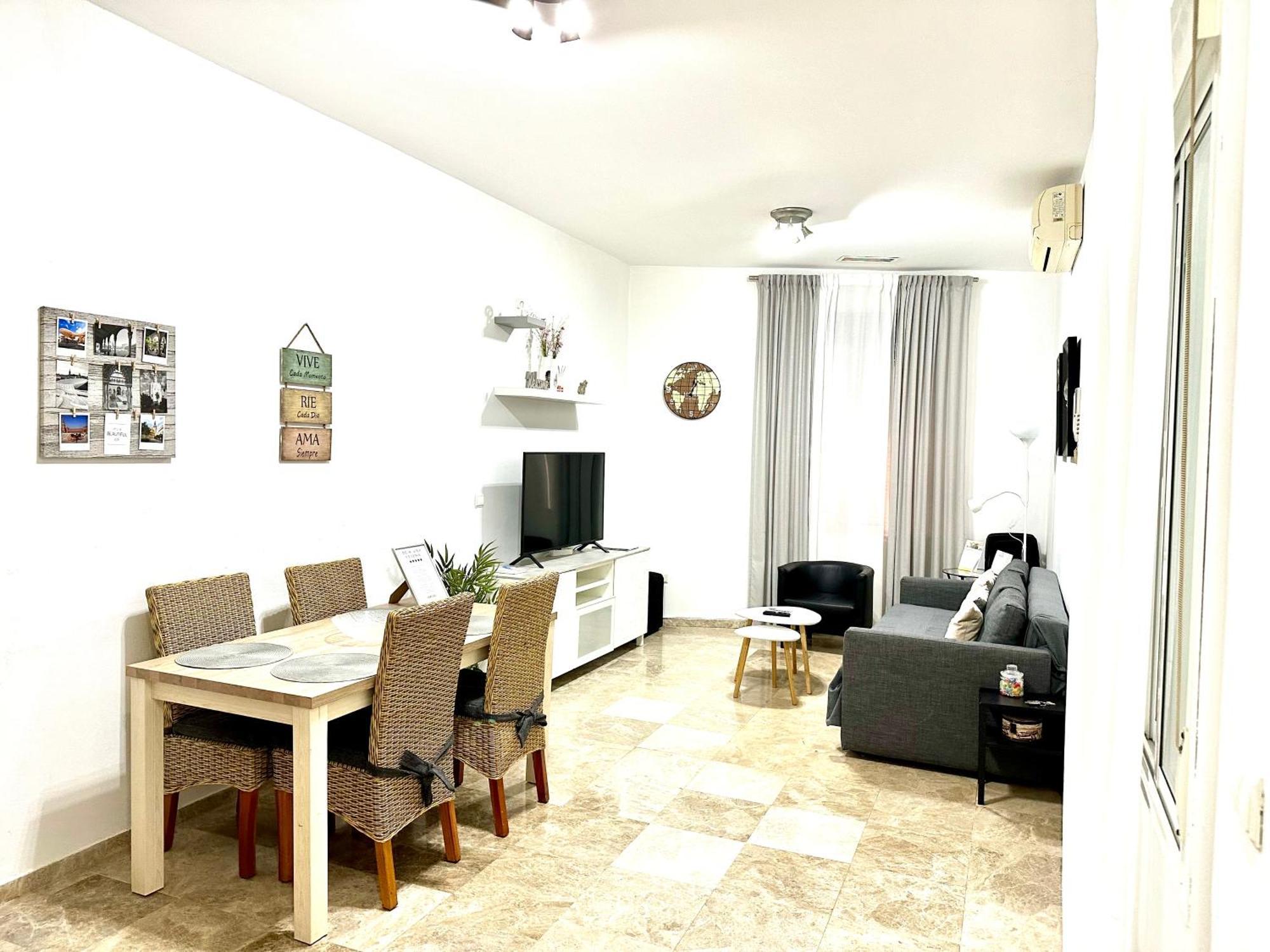 Acogedor Y Moderno En Pleno Centro De Con Parking Gratis Apartamento Sevilla