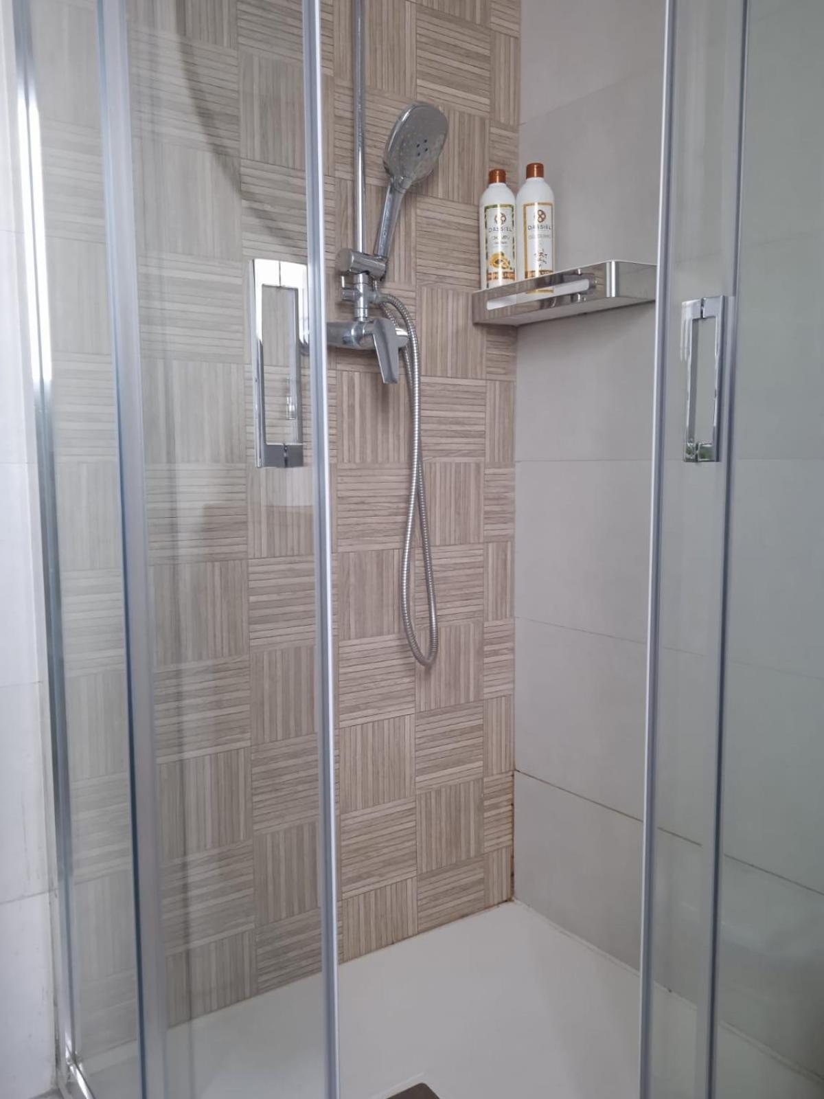 Charming & Quiet In Plaza Del Salvador Apartamento