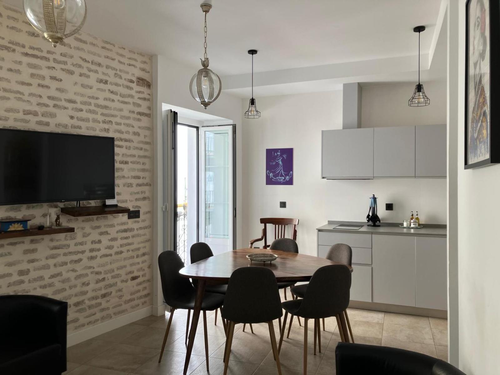 Apto. Maese Montañés. Céntrico Con Piscina Privada Sevilla