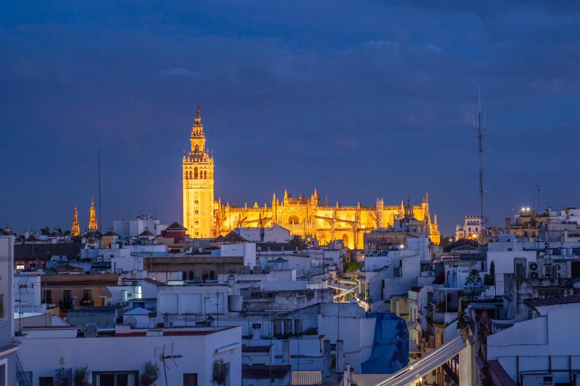 Betis Suites-la Campana Apartamento