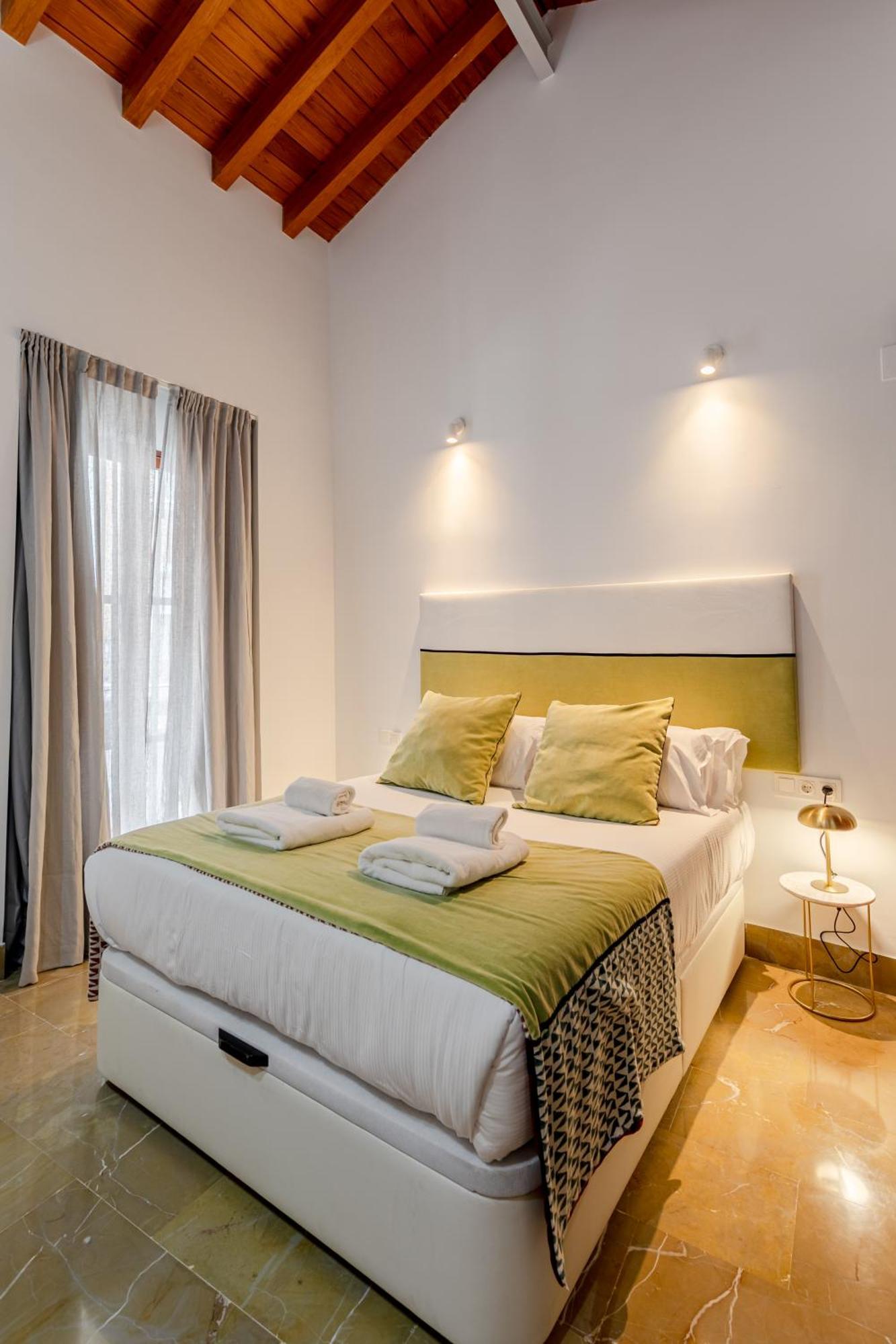 Apartamento Isg Puerta Jerez 21 Sevilla