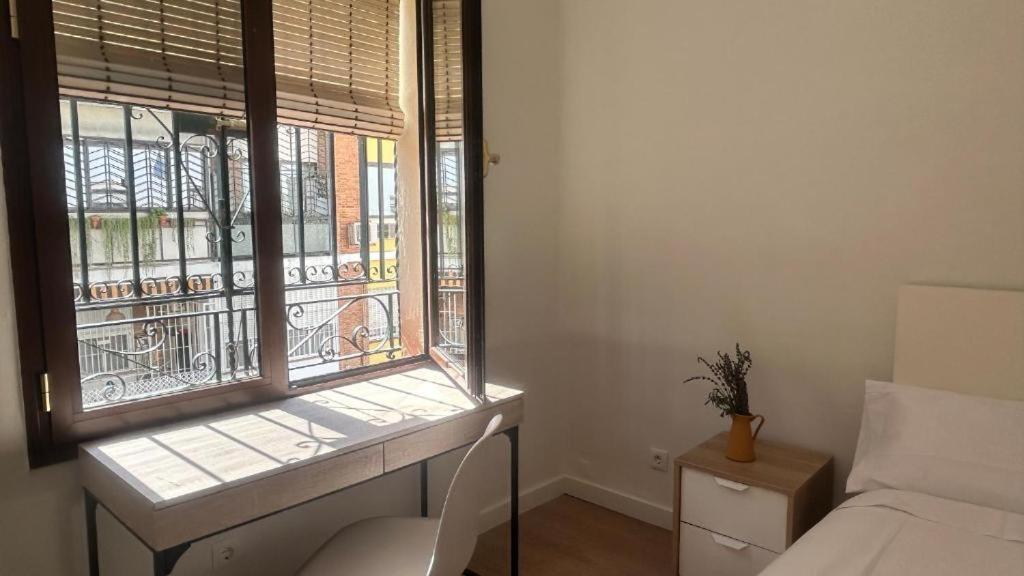 Los Remedios Coliving * Sevilla