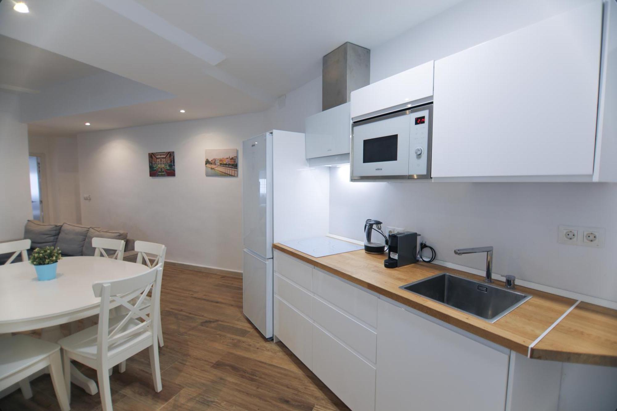 Rentalsevilla Confortable Apartamento Cerca De Plaza Pilatos
