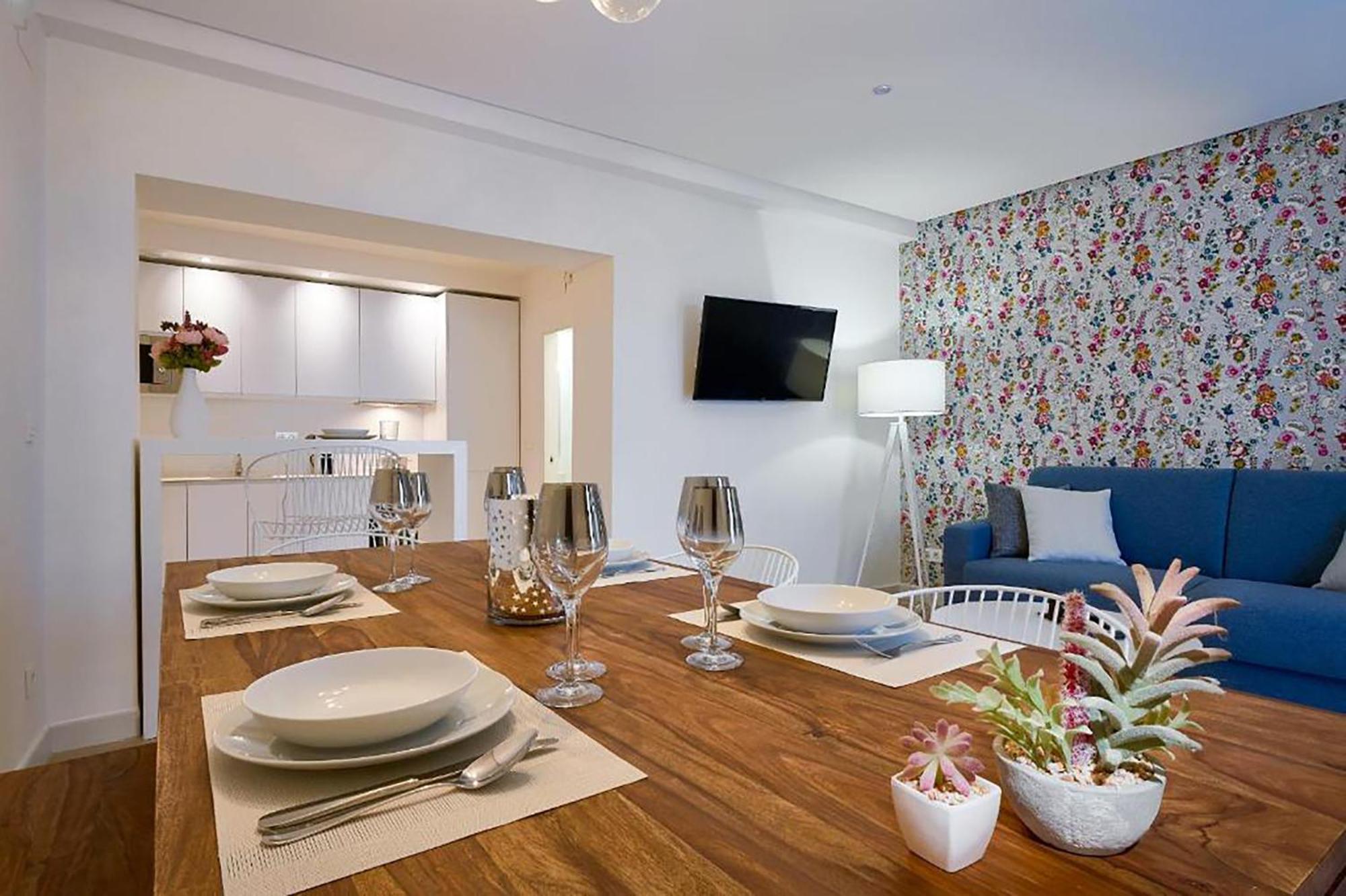 Apartamento Palacio Del Siglo Xvii Frente A Jardines De Murillo Sevilla