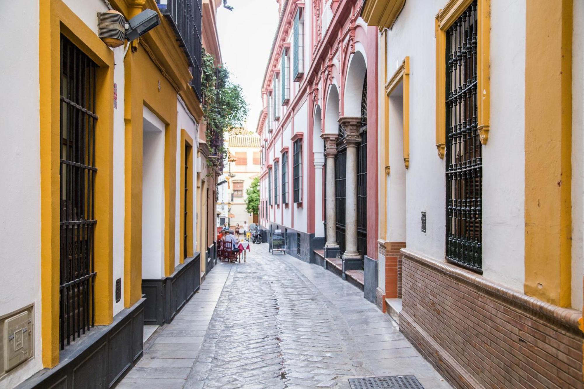 Onefam Catedral Hostel Seville