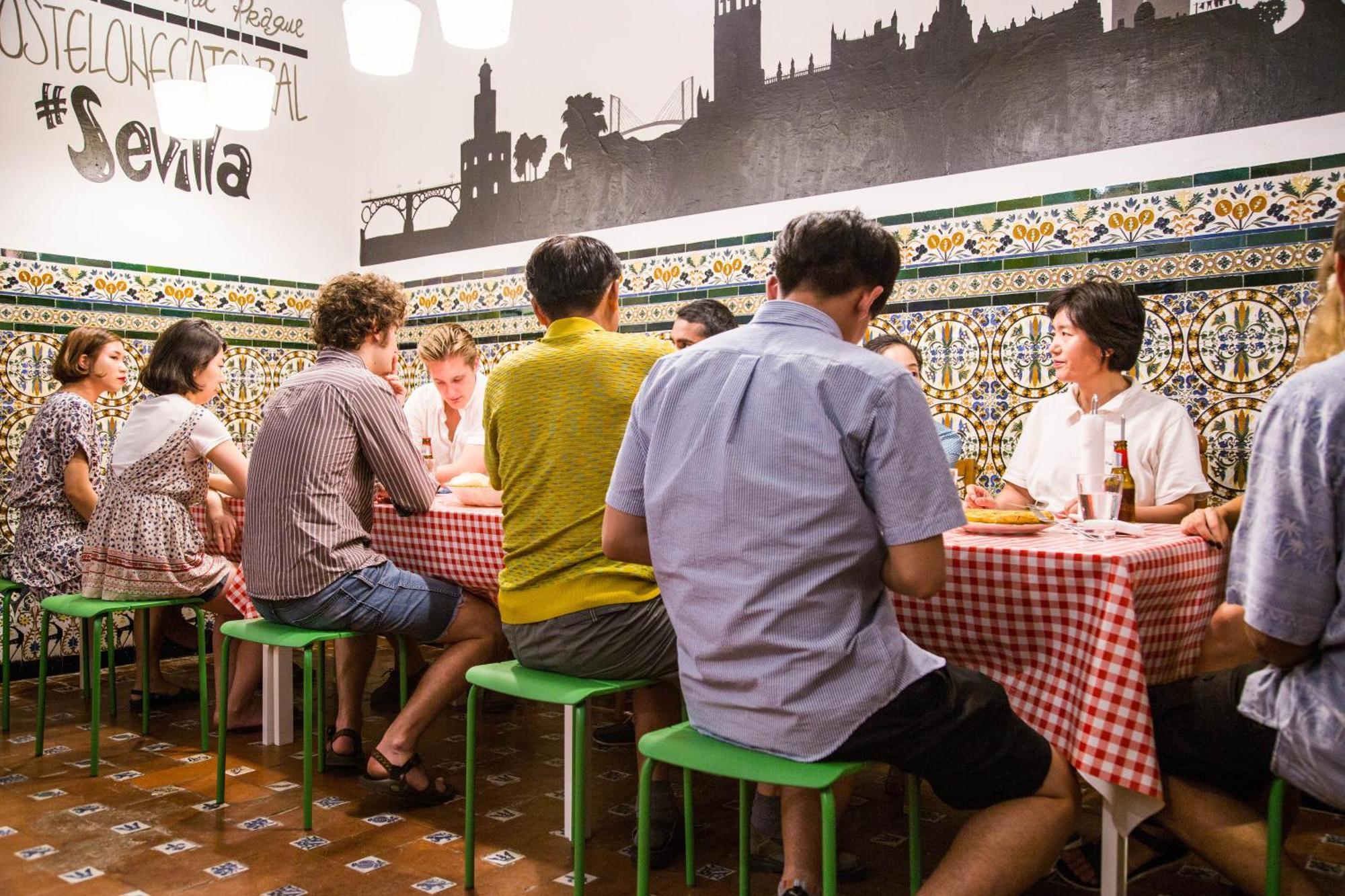 Hostel Onefam Catedral Seville