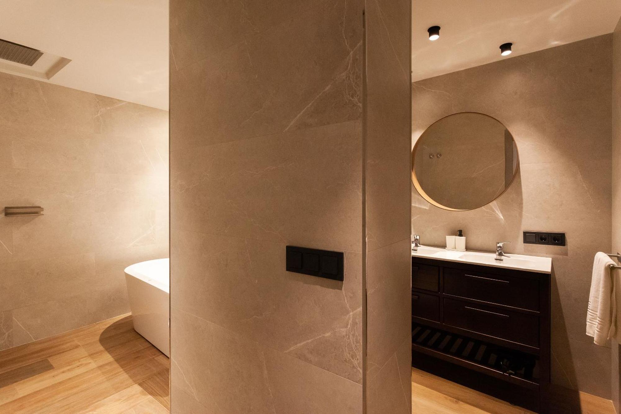 Hotel Epicentro *