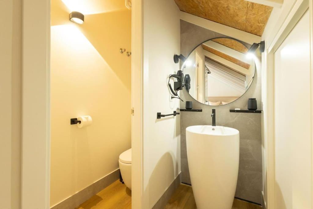 Pasaje Mallol Duplex By Valcambre *