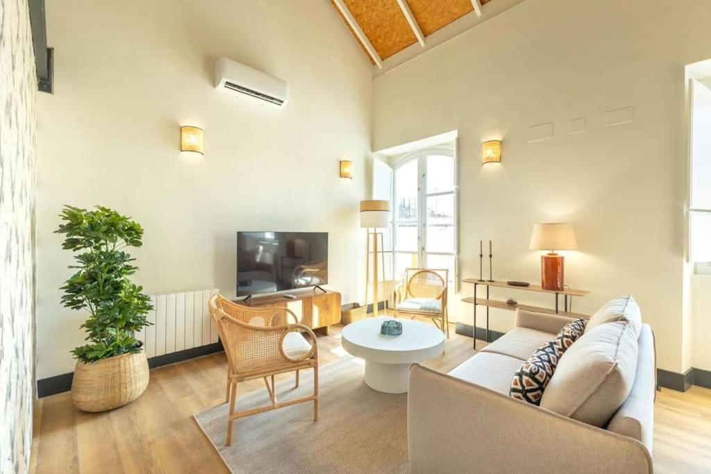 Apartamento Pasaje Mallol Duplex By Valcambre Sevilla