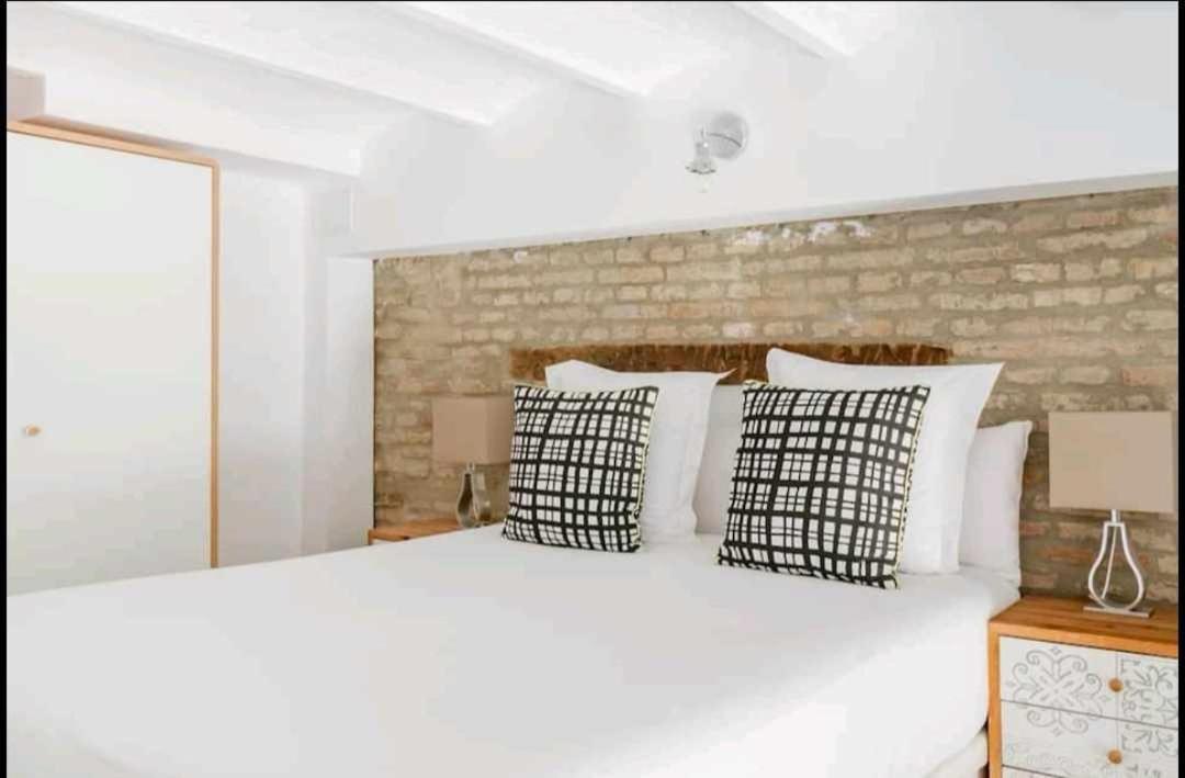 Isg Lovely Duplex Sevilla